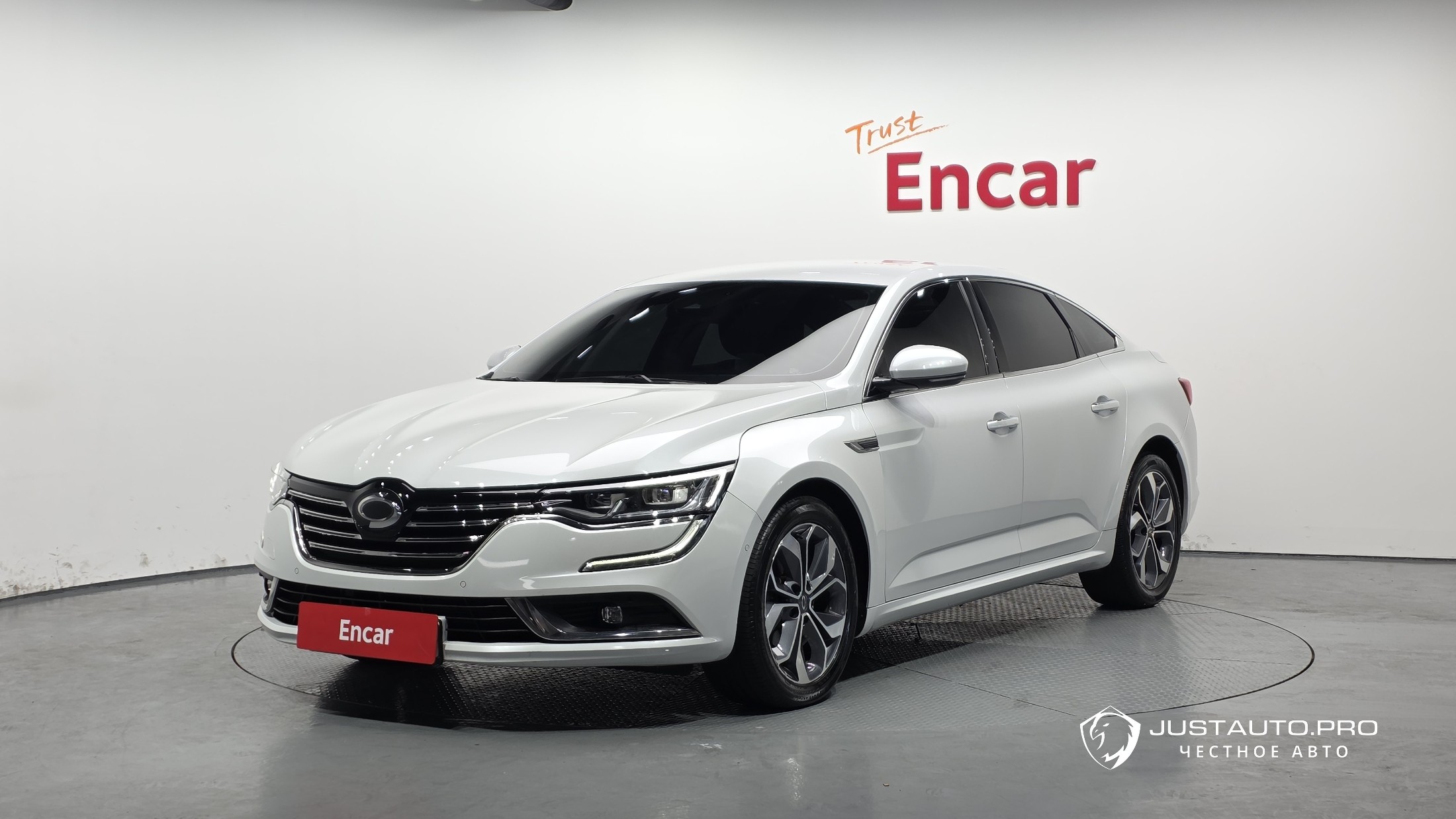 Автомобиль Renault-KoreaSamsung SM6