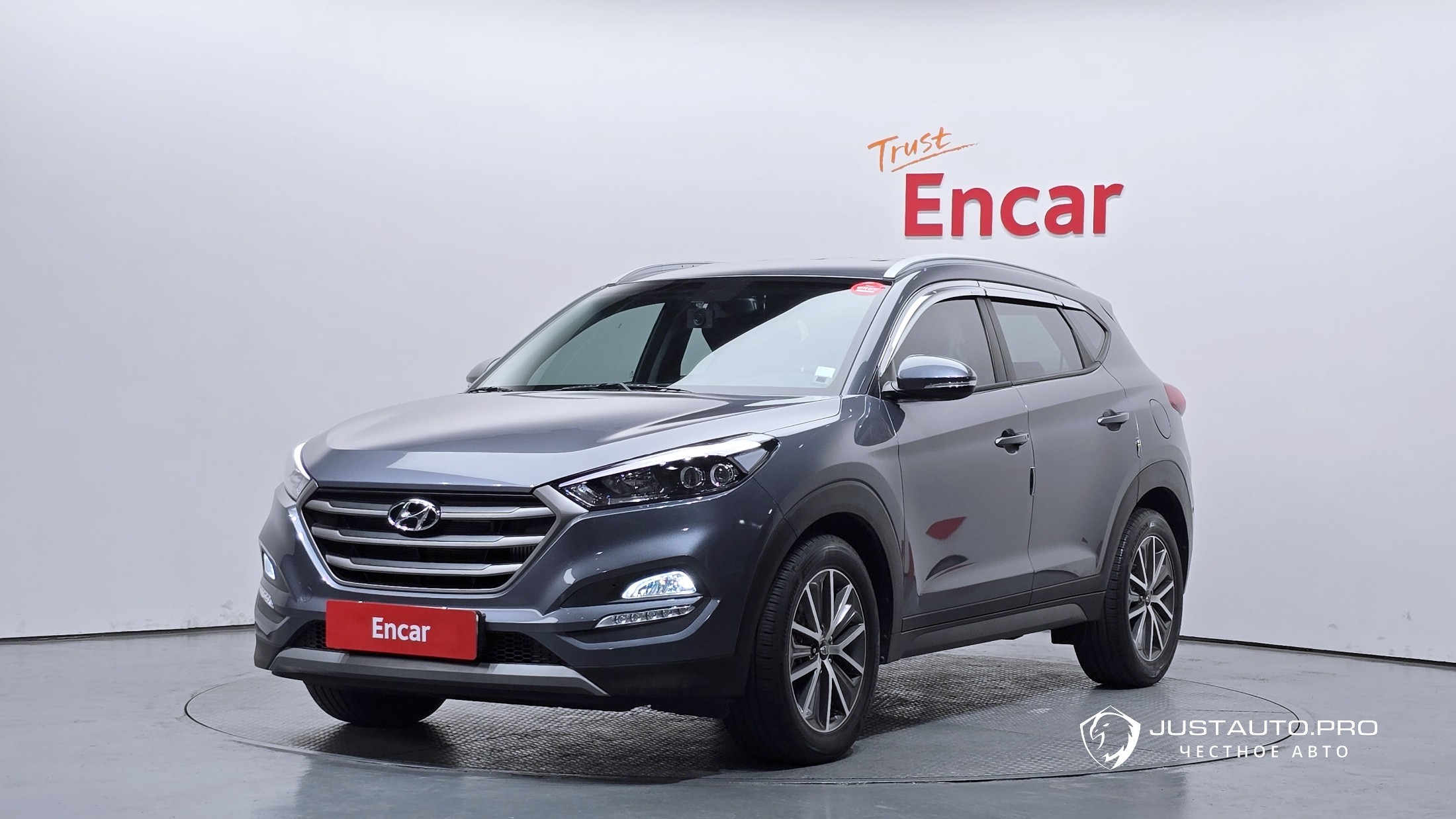Автомобиль Hyundai Tucson