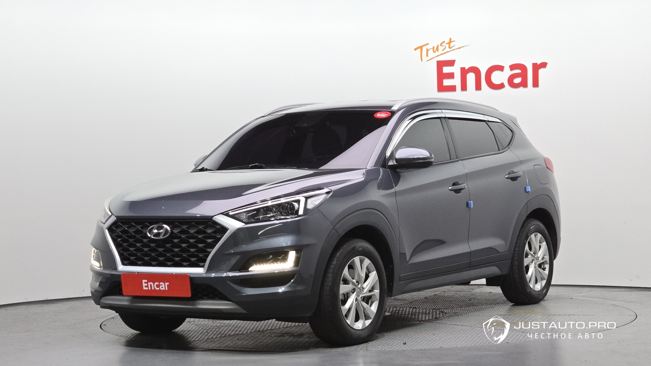 Автомобиль Hyundai Tucson