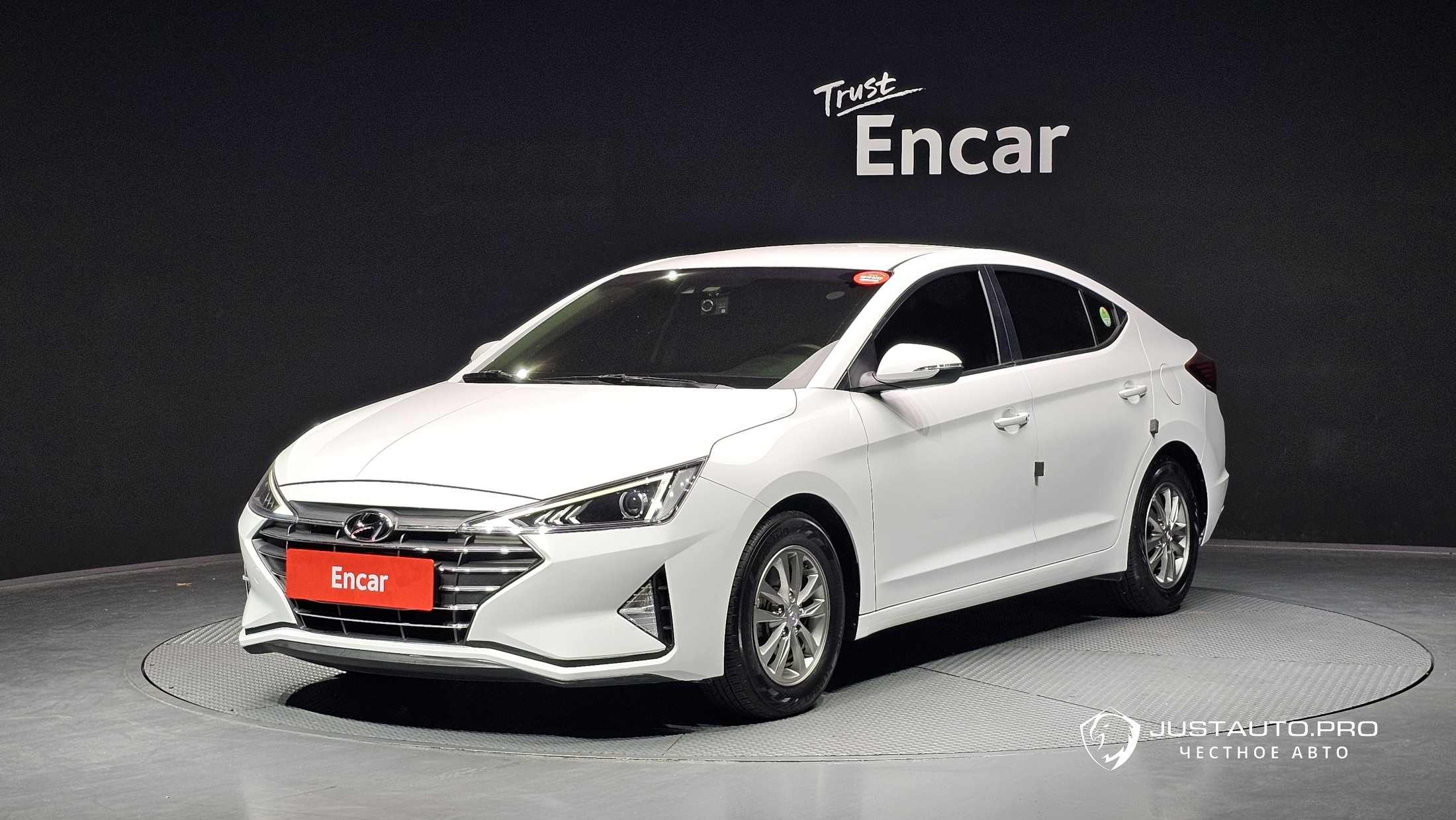 Автомобиль Hyundai AVANTE