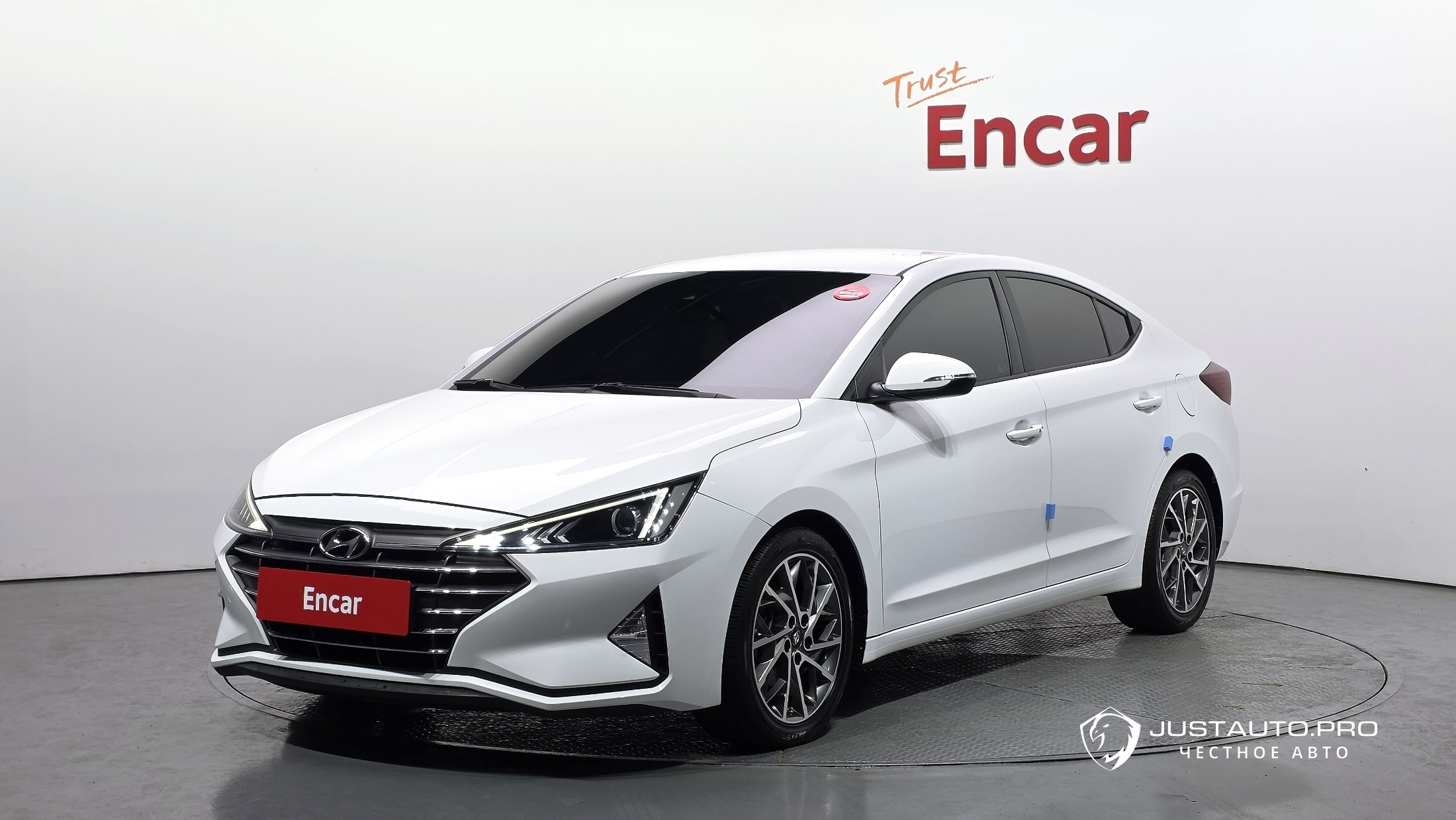 Автомобиль Hyundai AVANTE