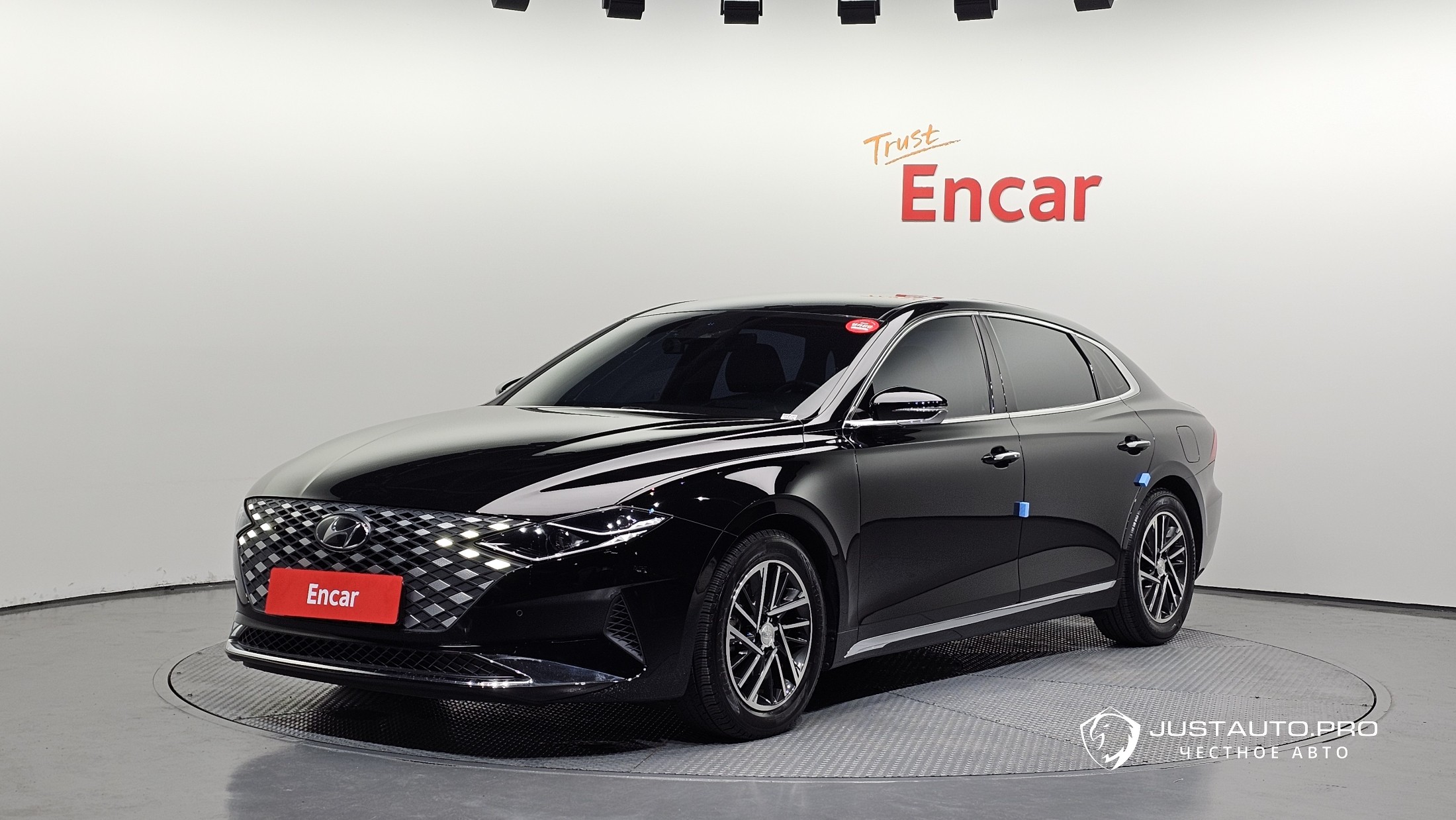 Автомобиль Hyundai Grandeur