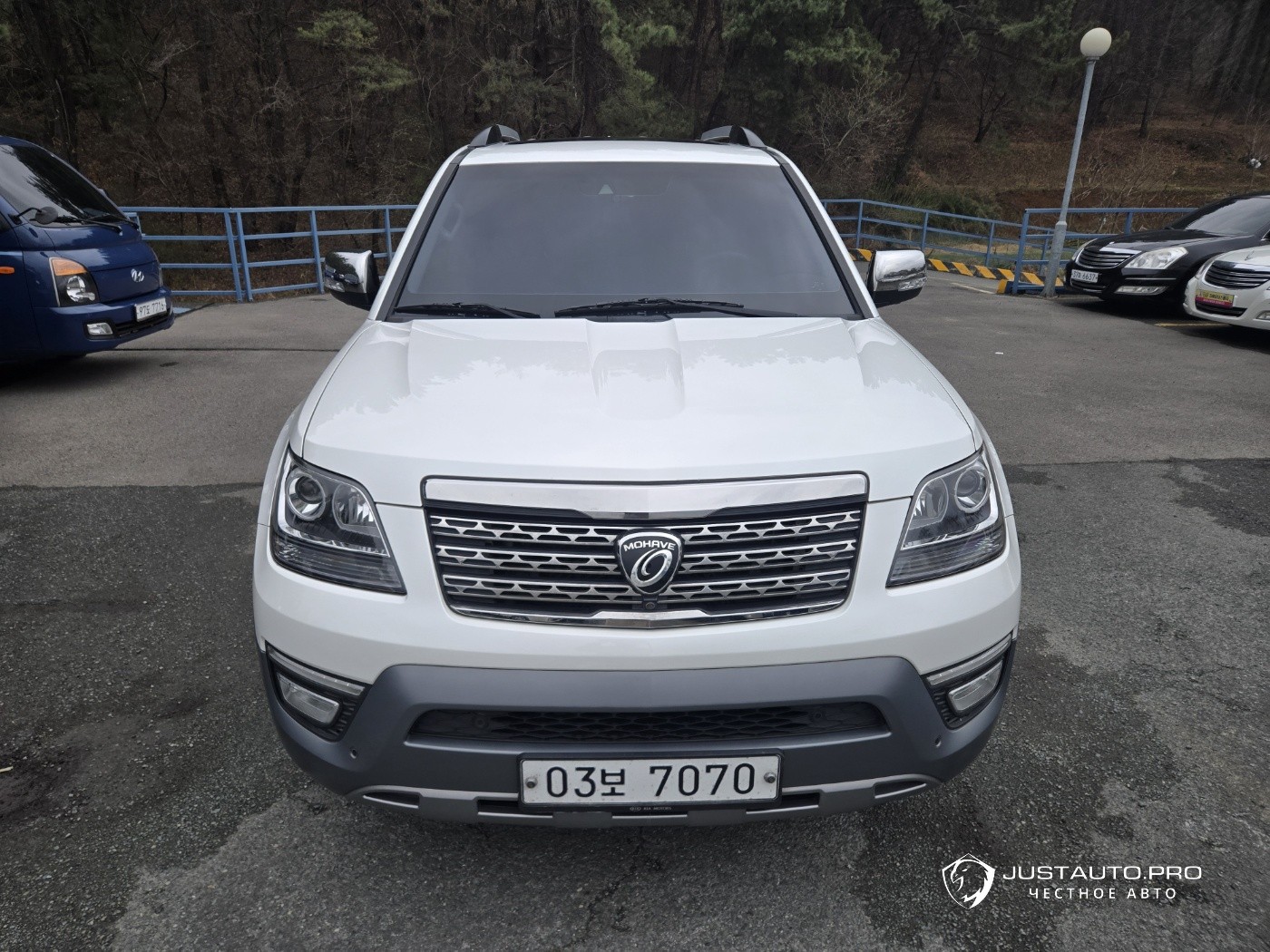 Автомобиль Kia Mohave