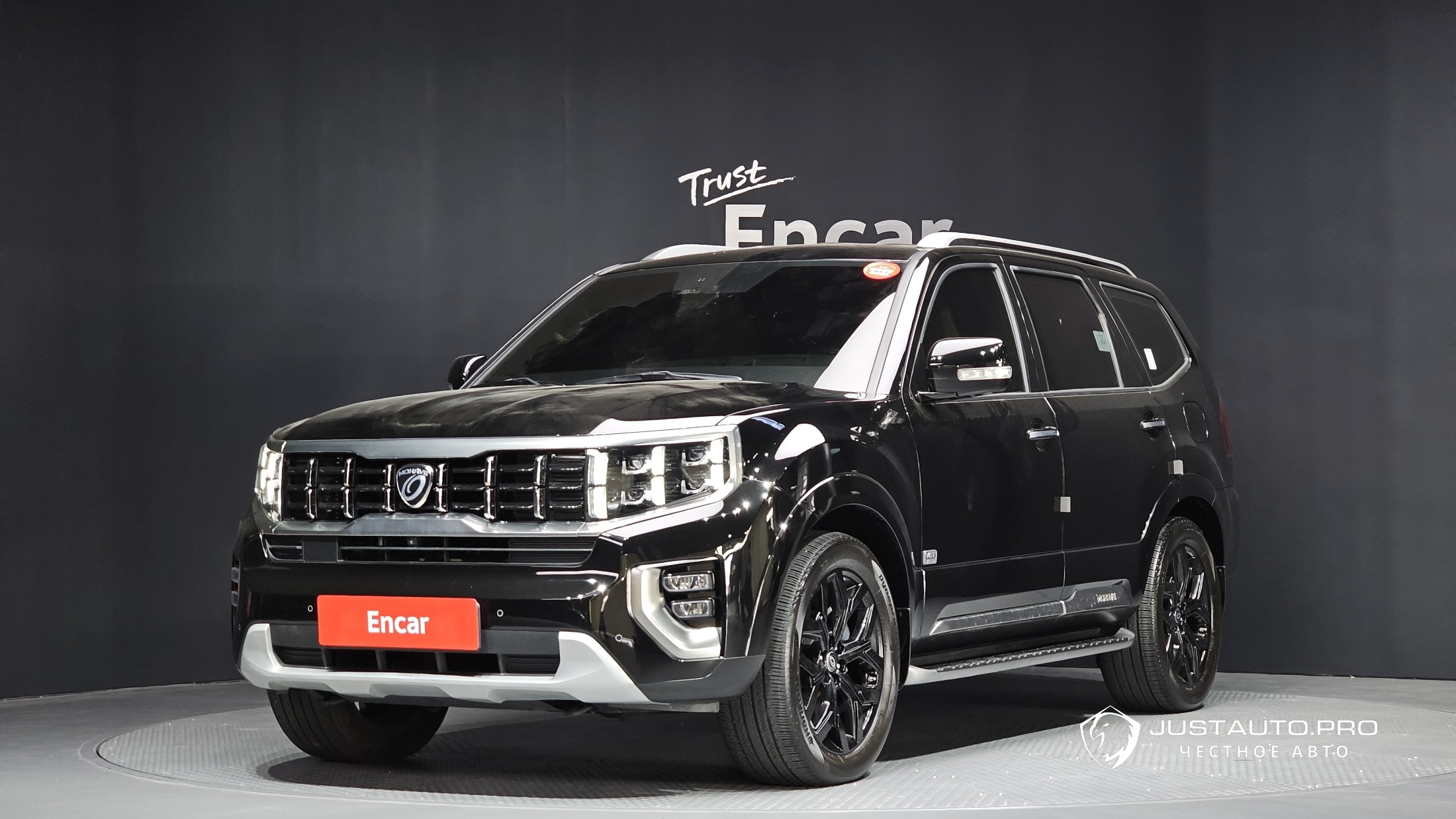 Автомобиль Kia Mohave