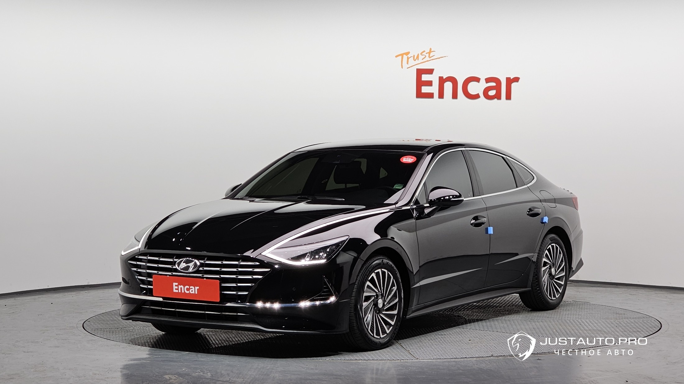 Автомобиль Hyundai Sonata