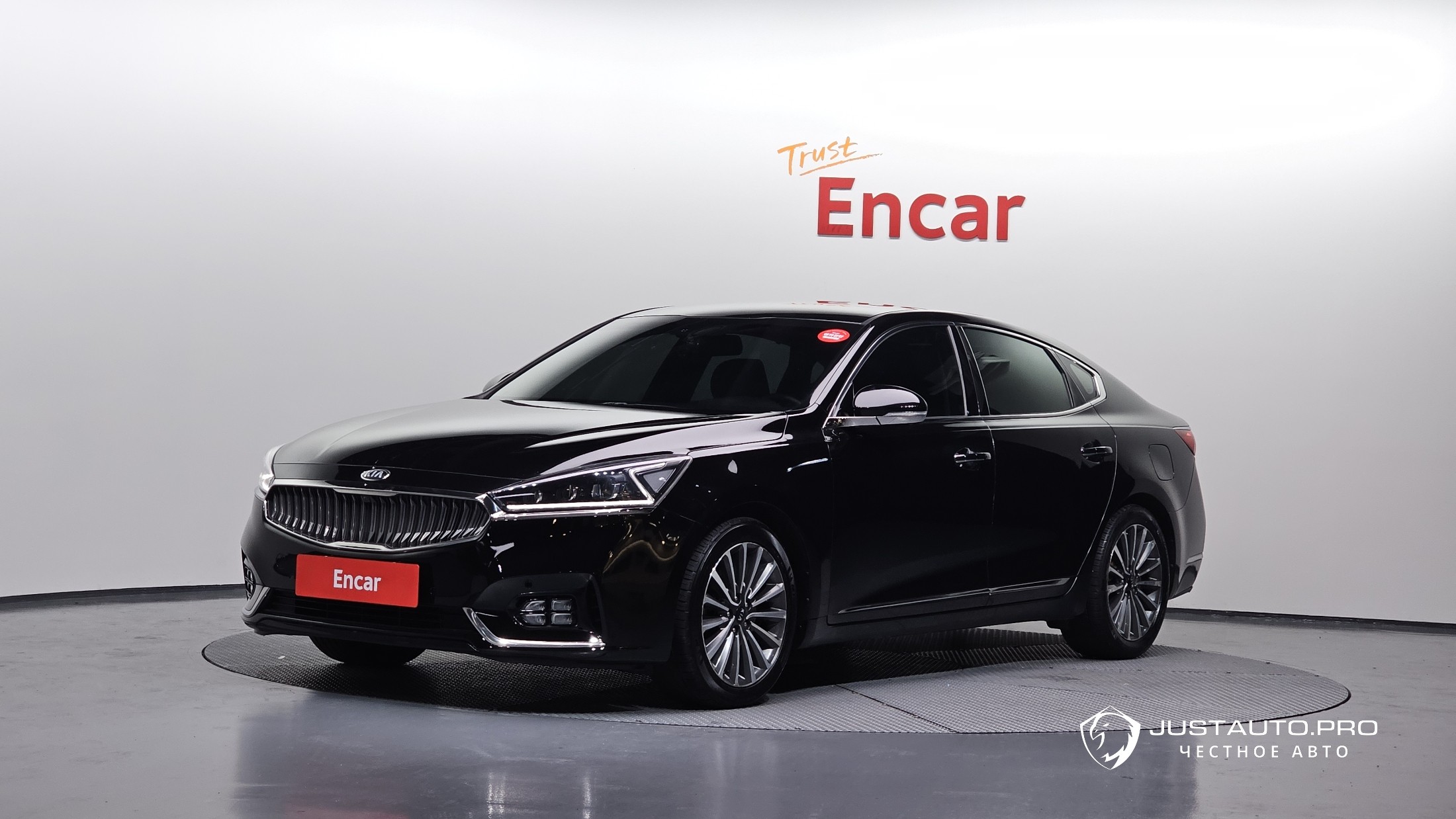 Автомобиль Kia K7