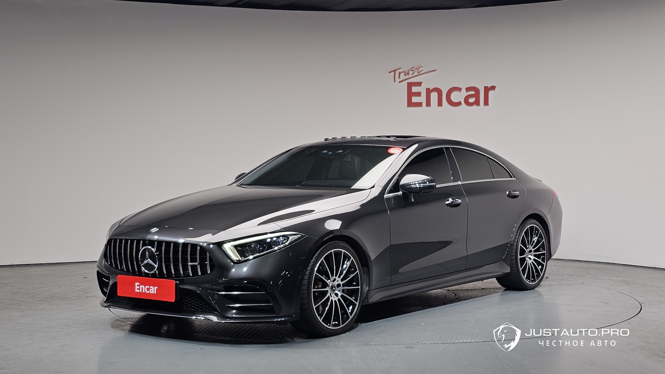 Автомобиль Mercedes-Benz CLS-Class