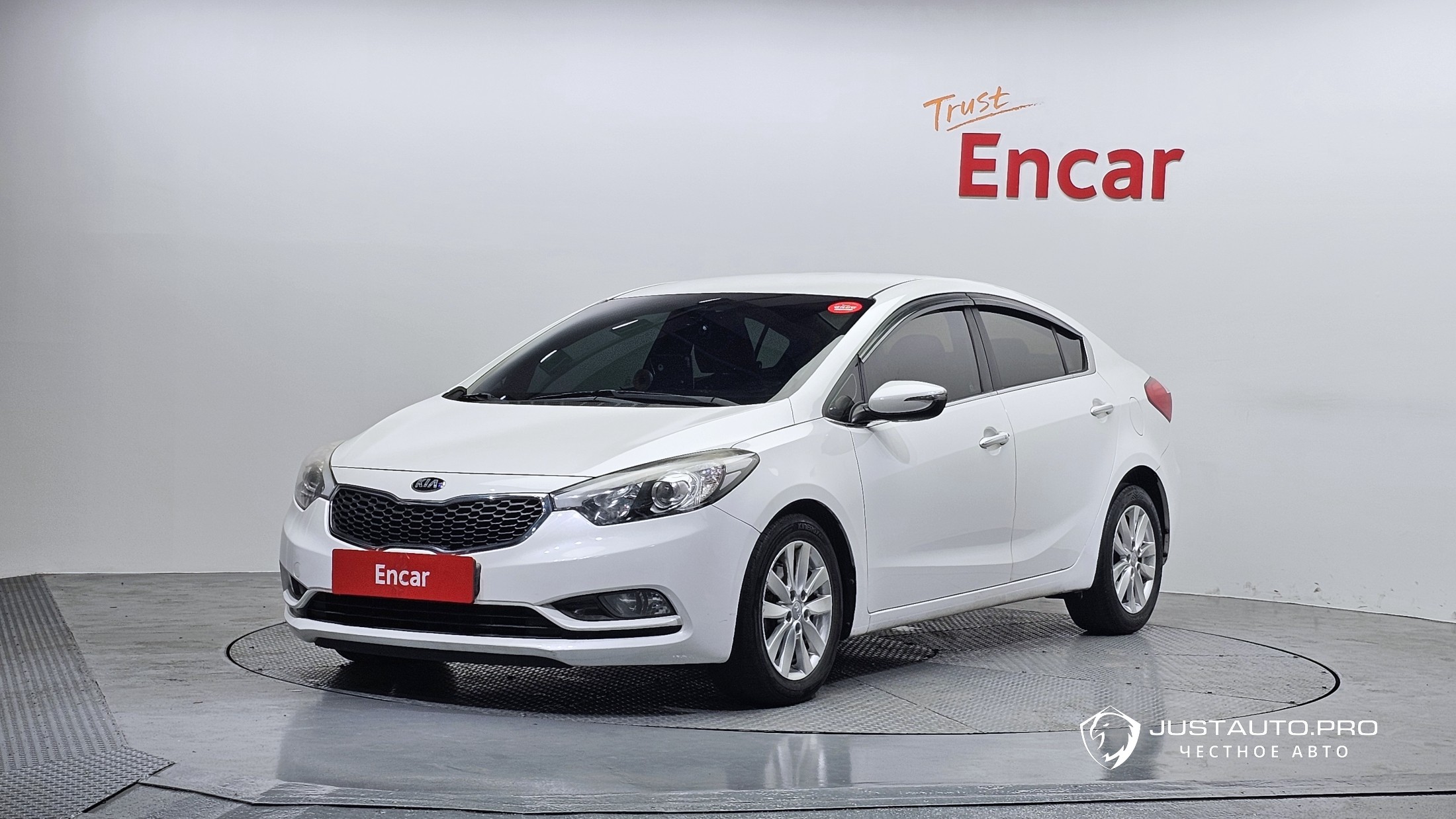 Автомобиль Kia K3