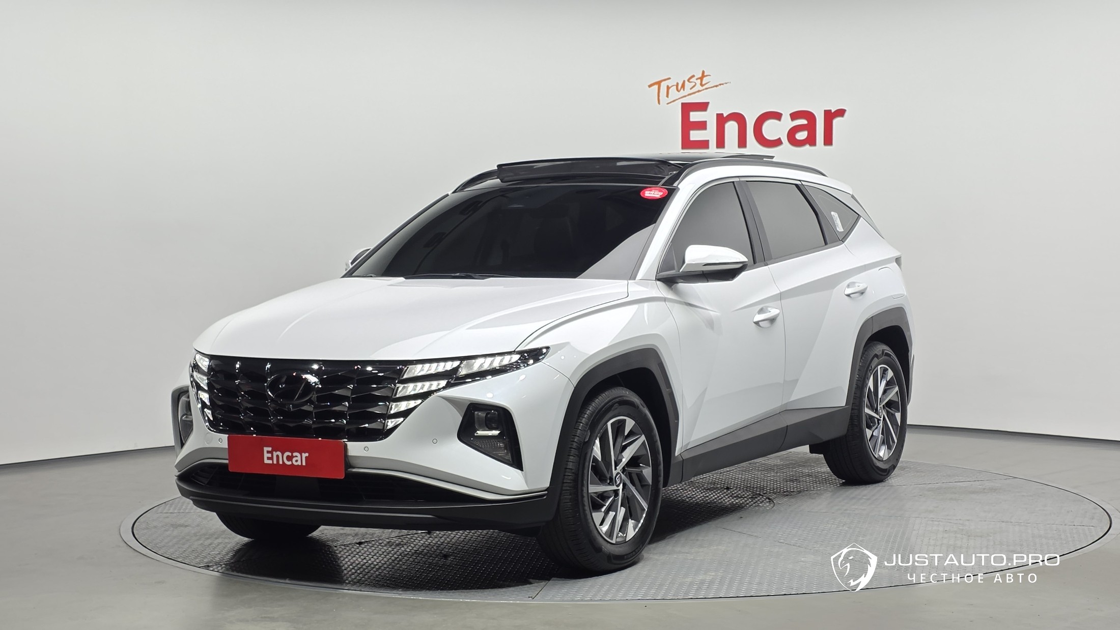 Автомобиль Hyundai Tucson