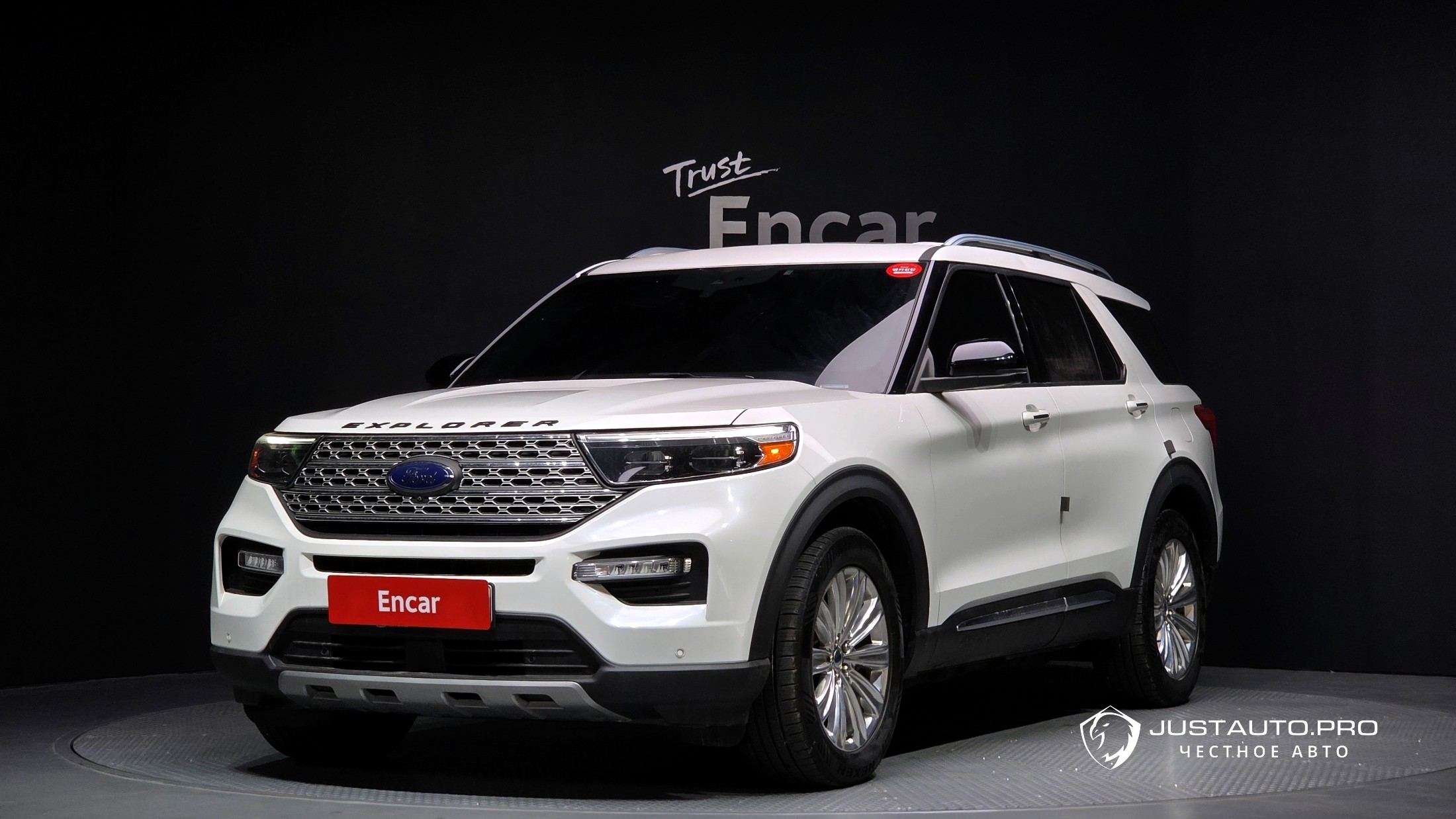 Автомобиль Ford Explorer
