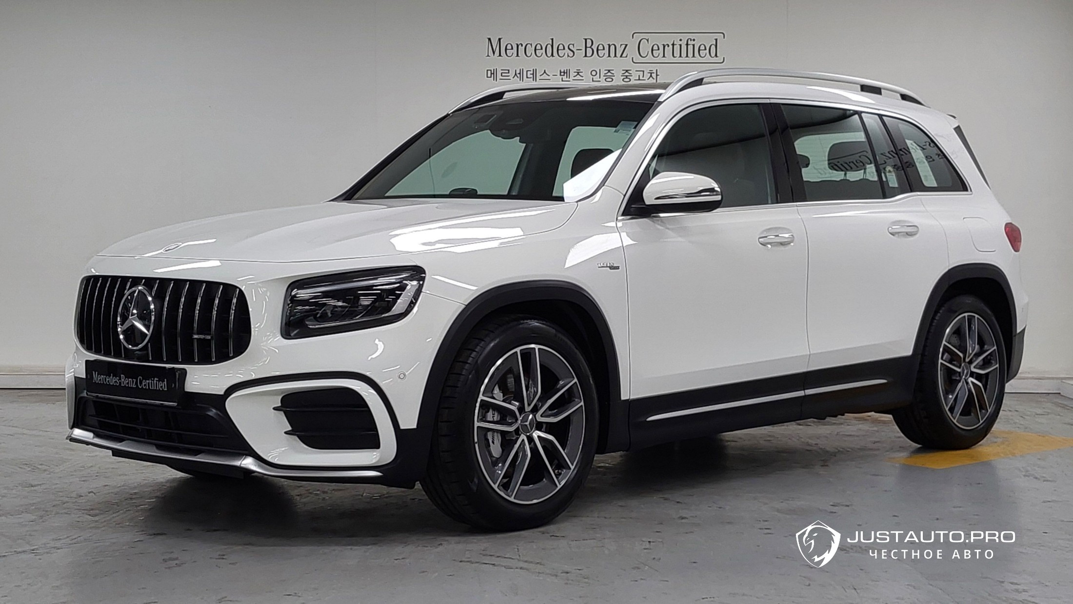 Автомобиль Mercedes-Benz GLB-Class