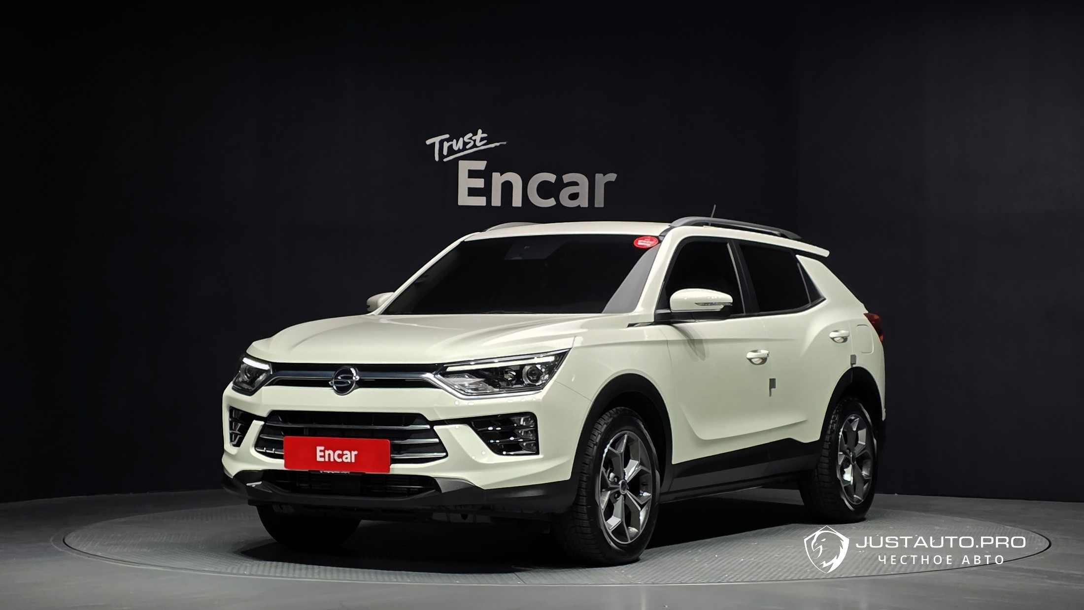 Автомобиль KG_Mobility_Ssangyong KORANDO