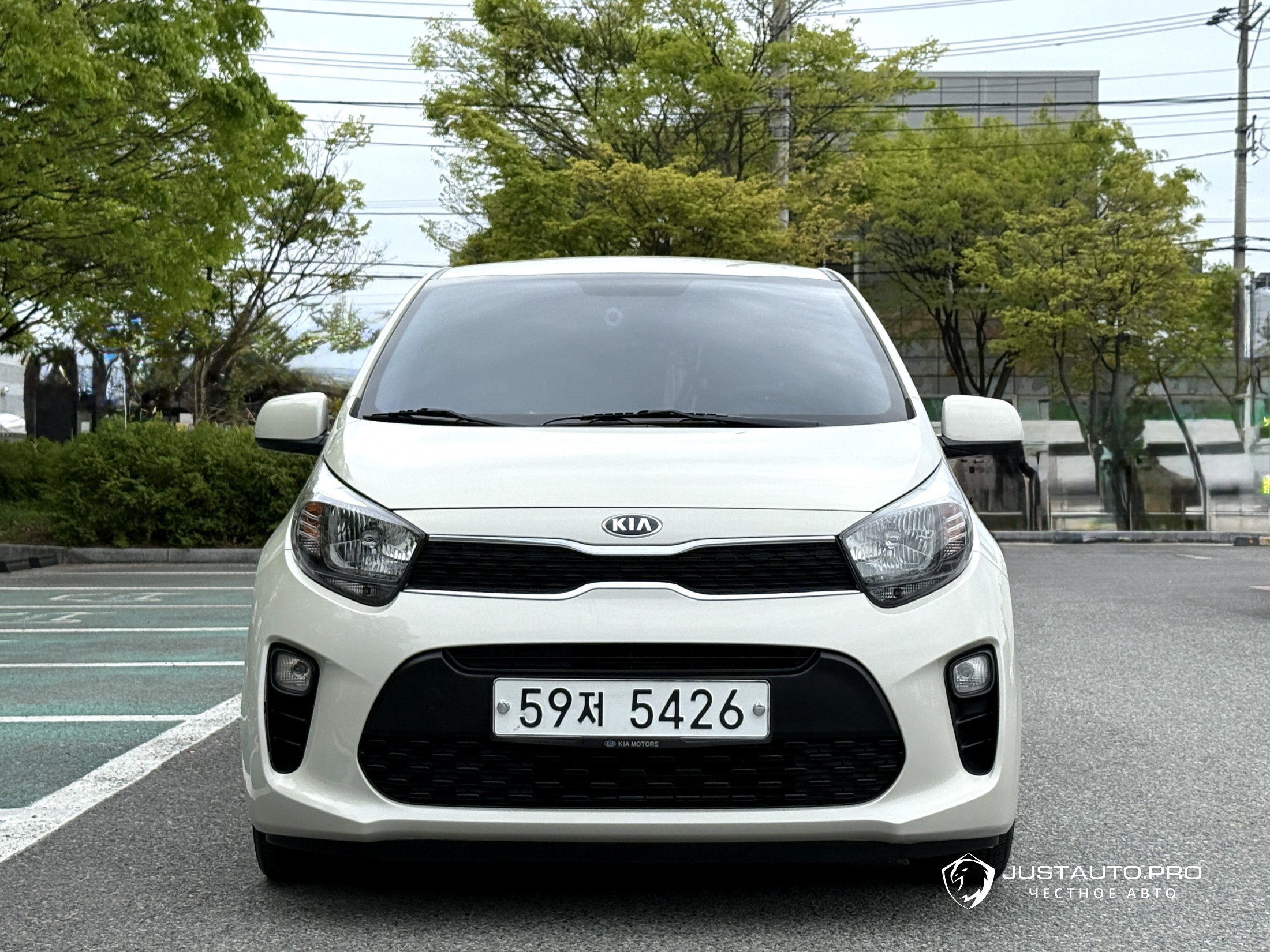 Автомобиль Kia morning