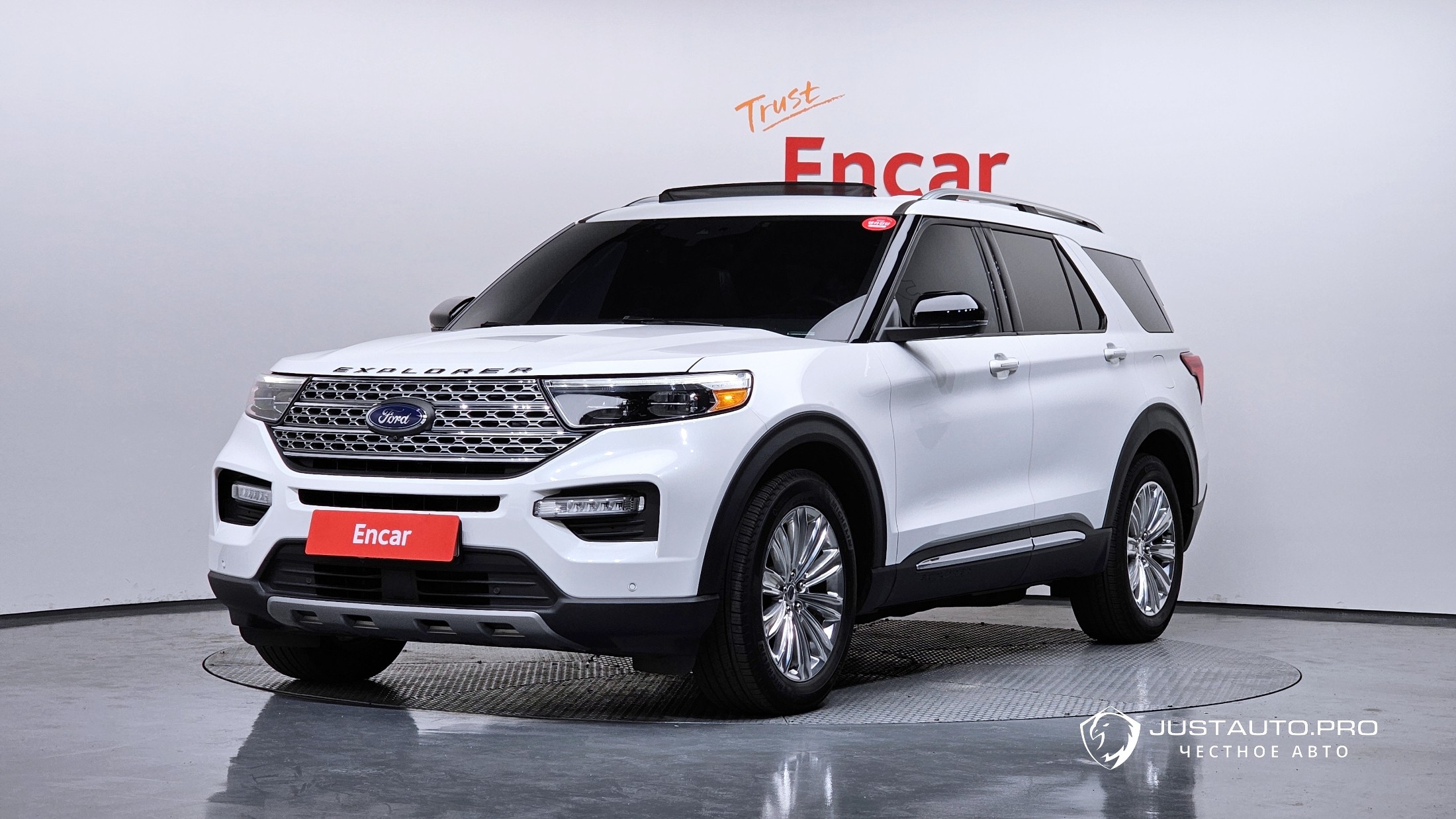 Автомобиль Ford Explorer