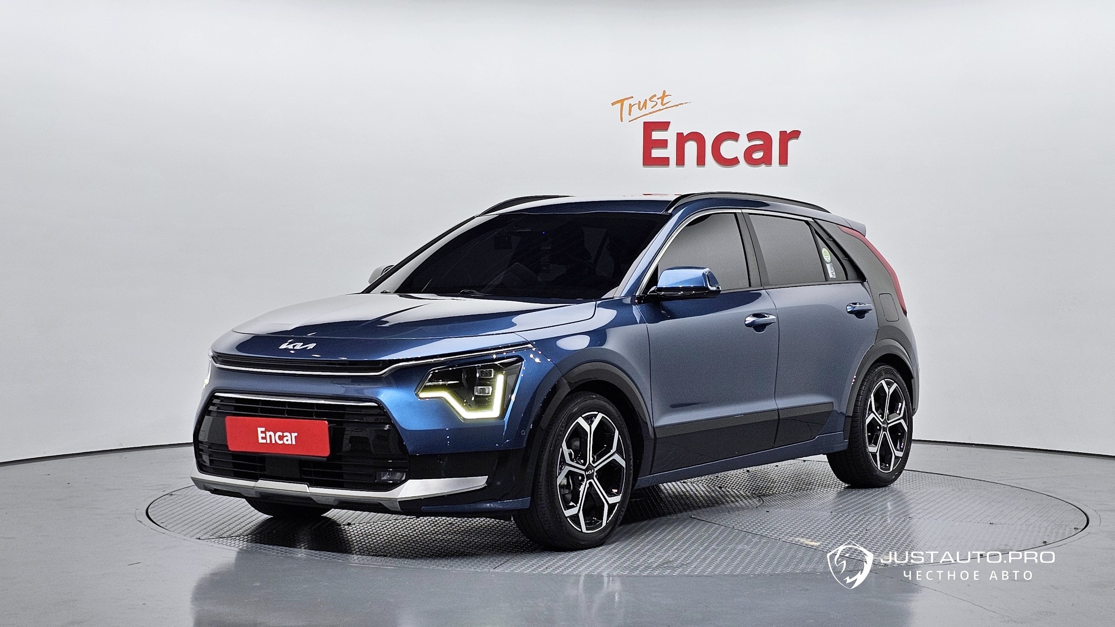 Автомобиль Kia Niro