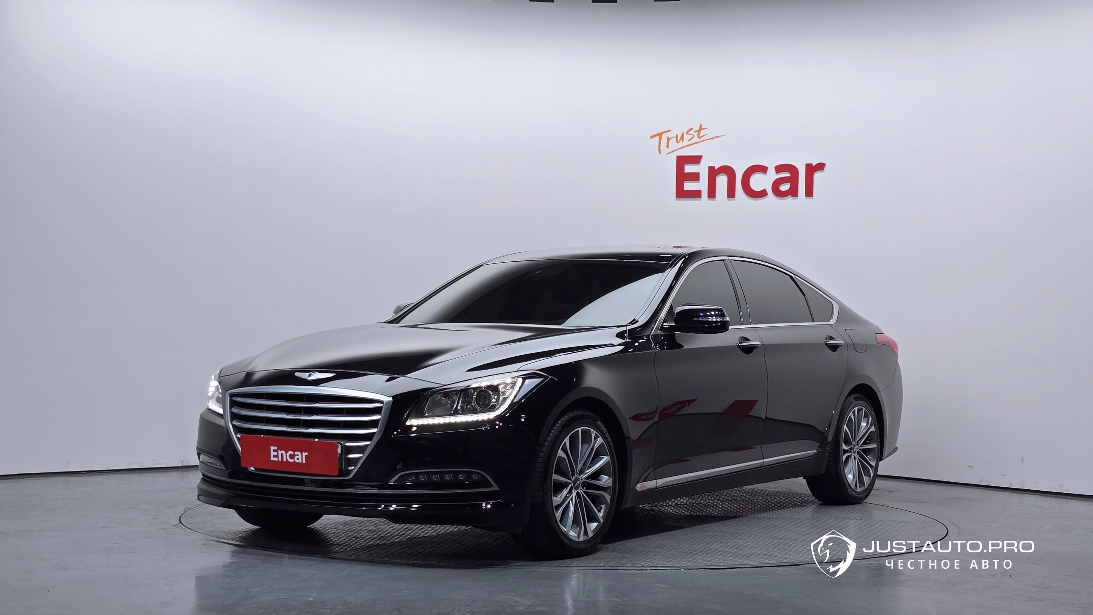 Автомобиль Hyundai Genesis