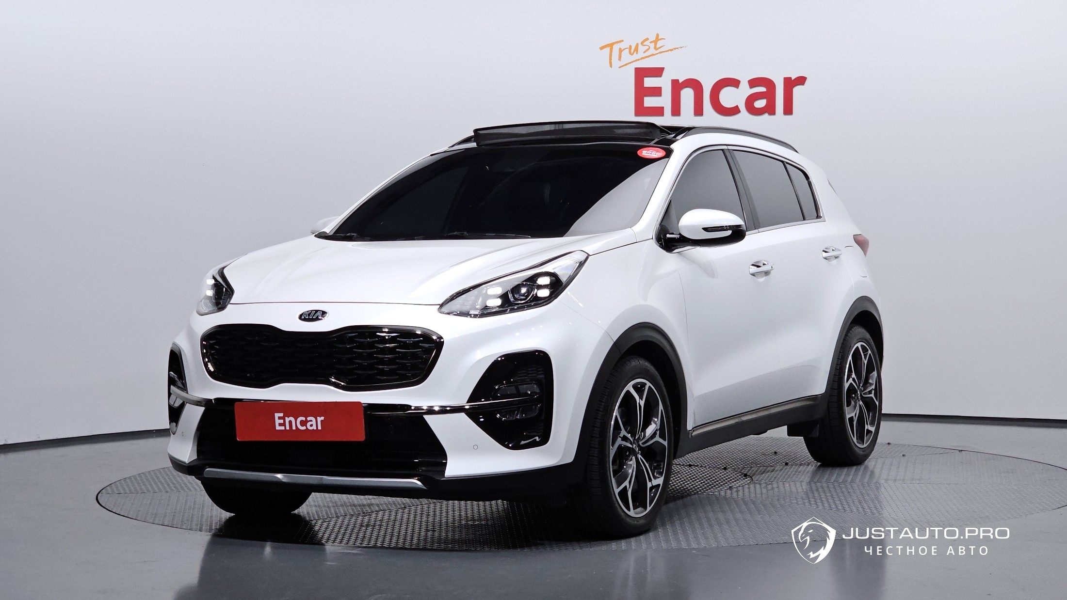 Автомобиль Kia Sportage