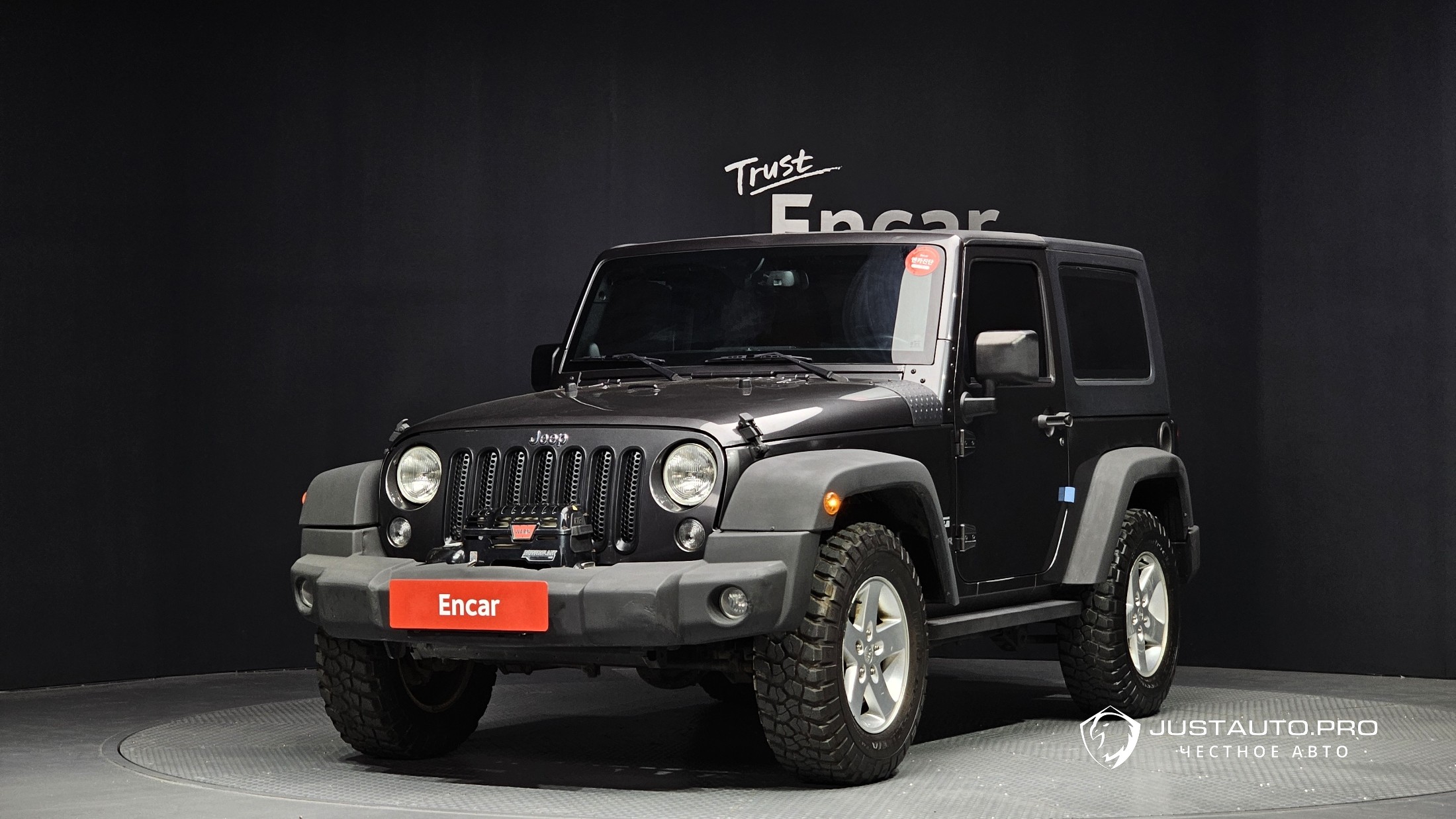 Автомобиль Jeep Wrangler