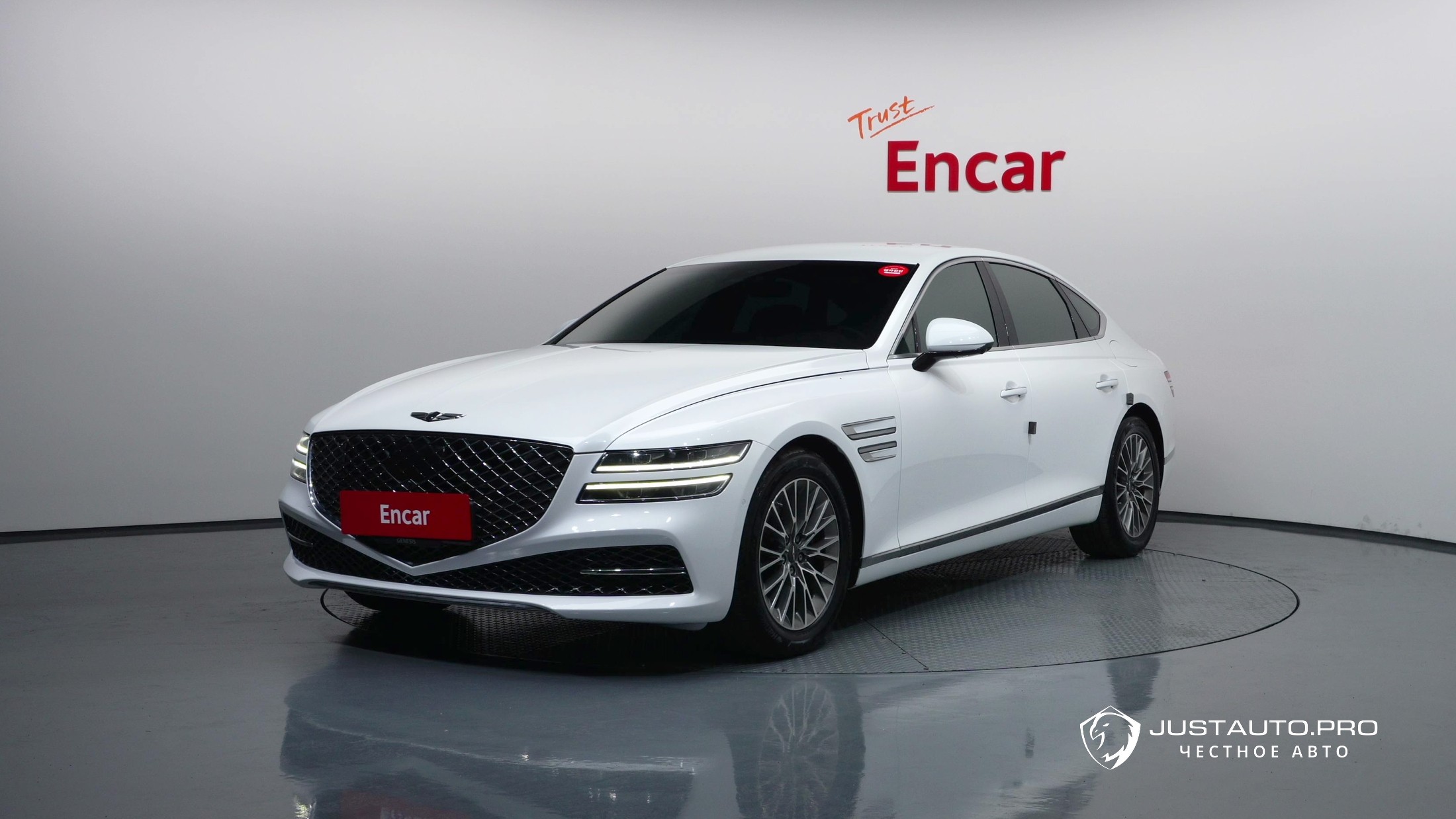 Автомобиль Genesis G80