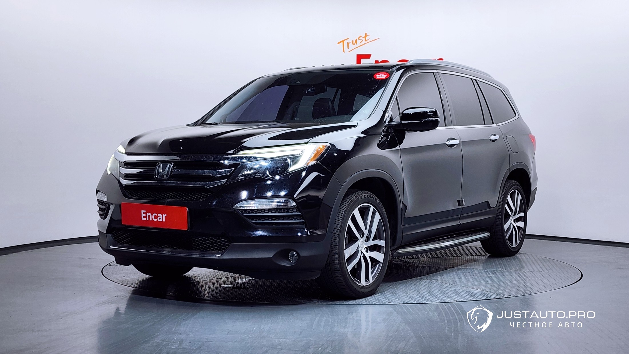 Автомобиль Honda Pilot