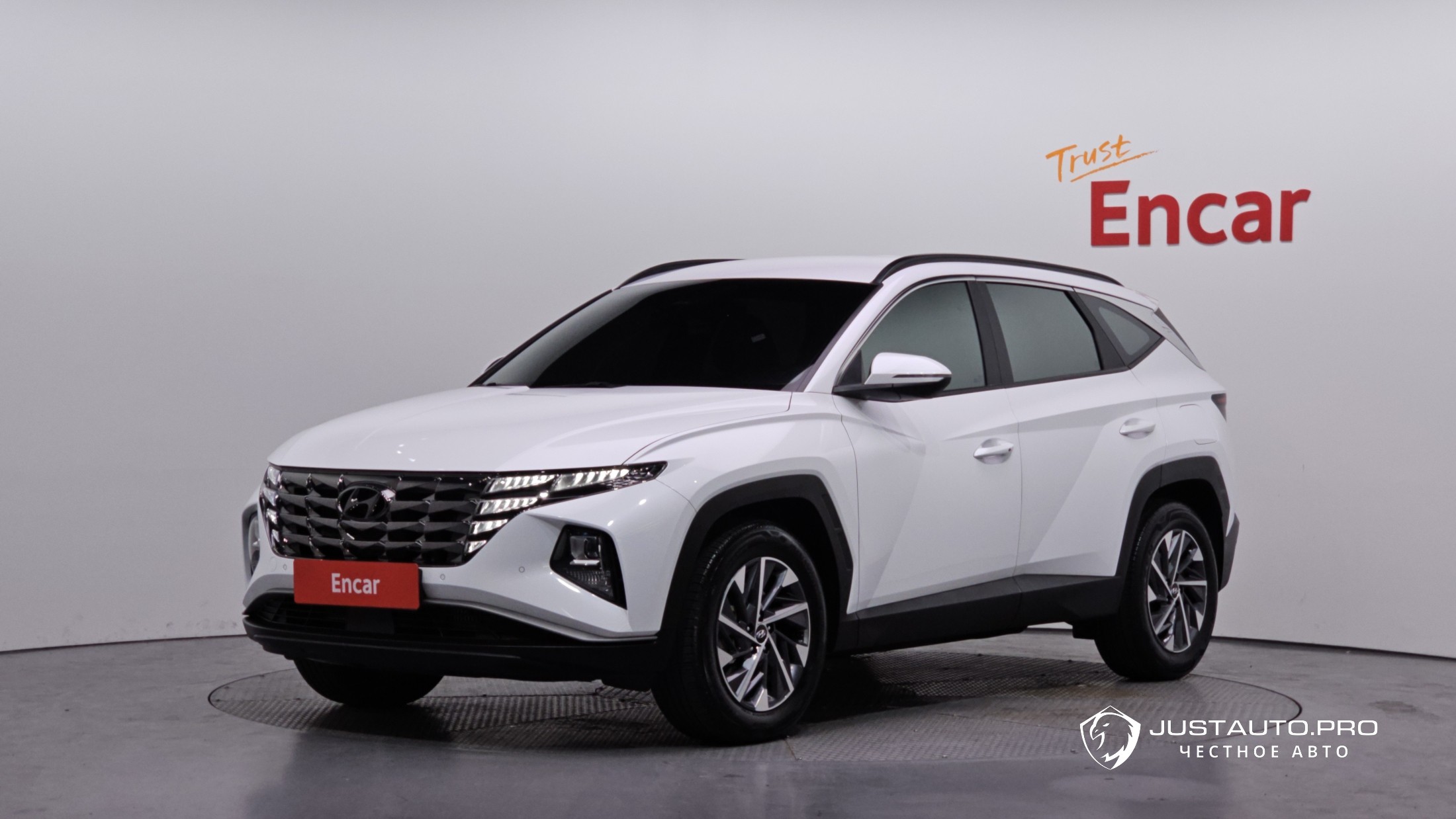 Автомобиль Hyundai Tucson