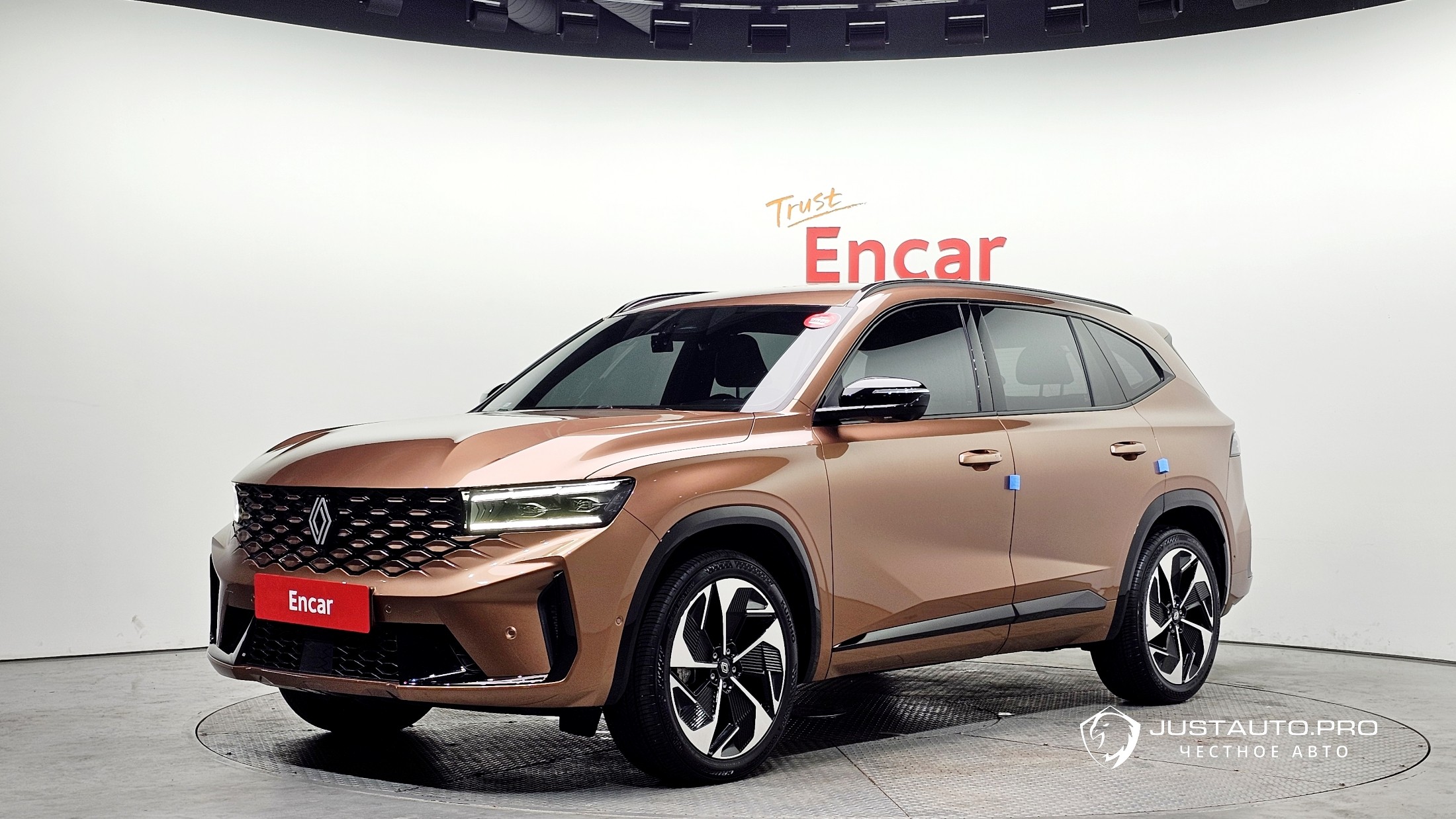 Автомобиль Renault-KoreaSamsung Grand Koleos