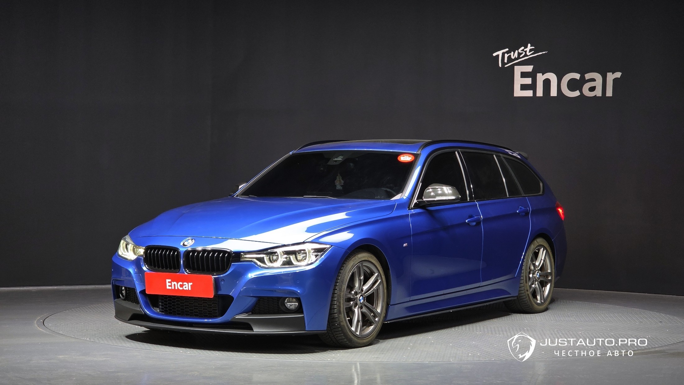 Автомобиль BMW 3-Series