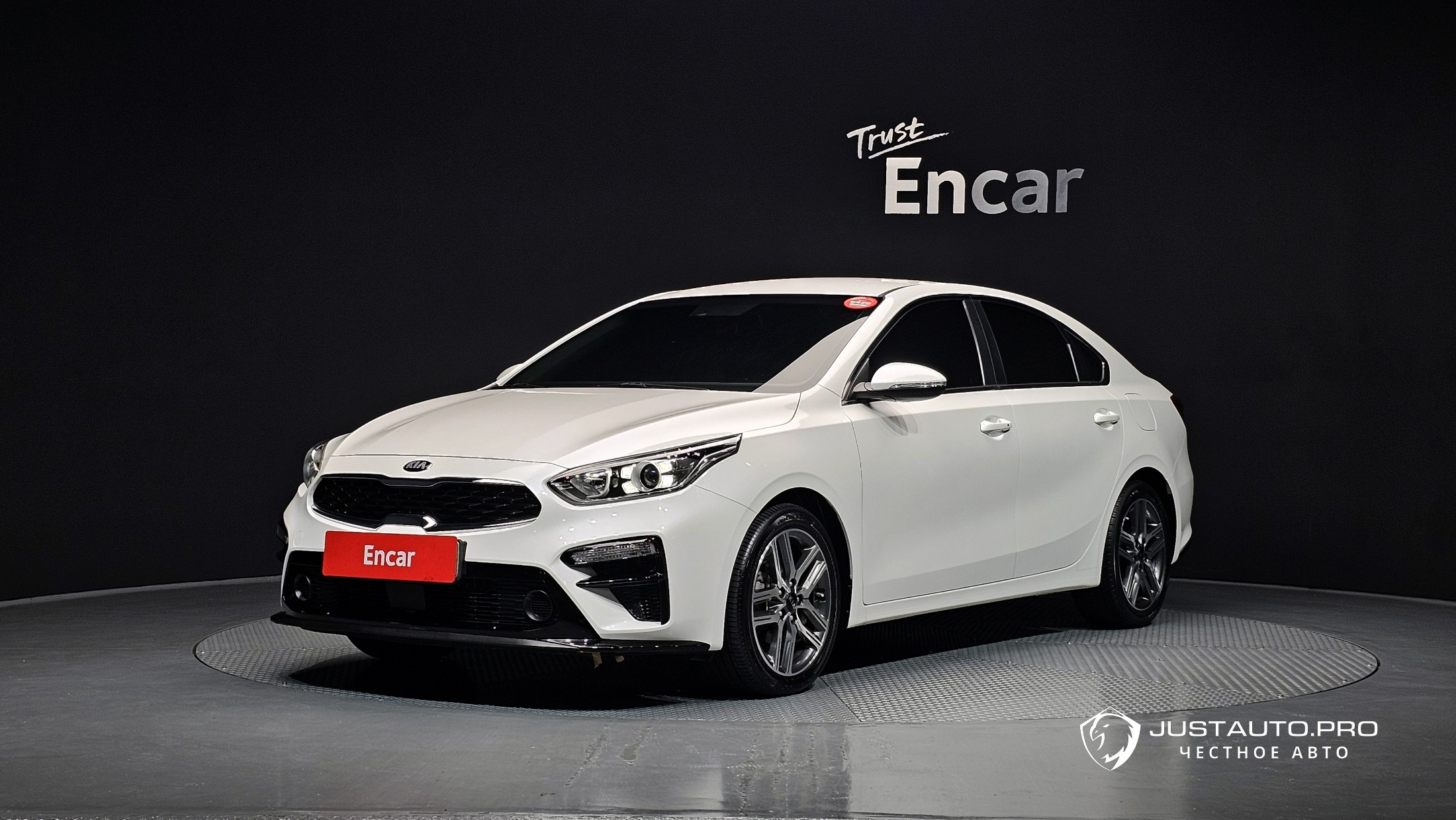 Автомобиль Kia K3