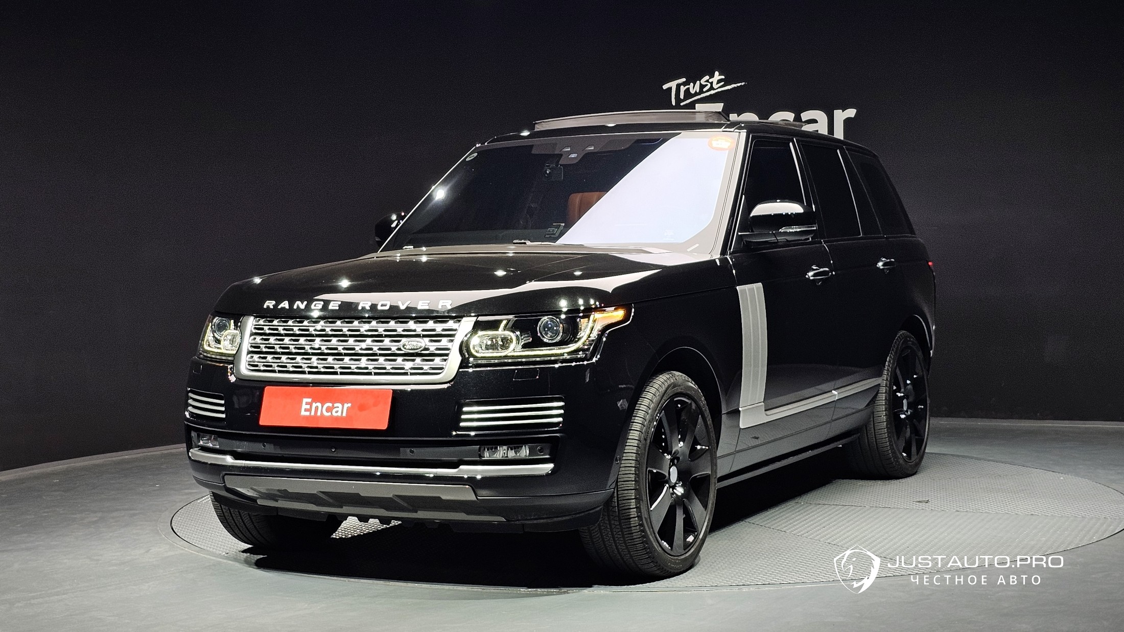Автомобиль Land Rover Range Rover