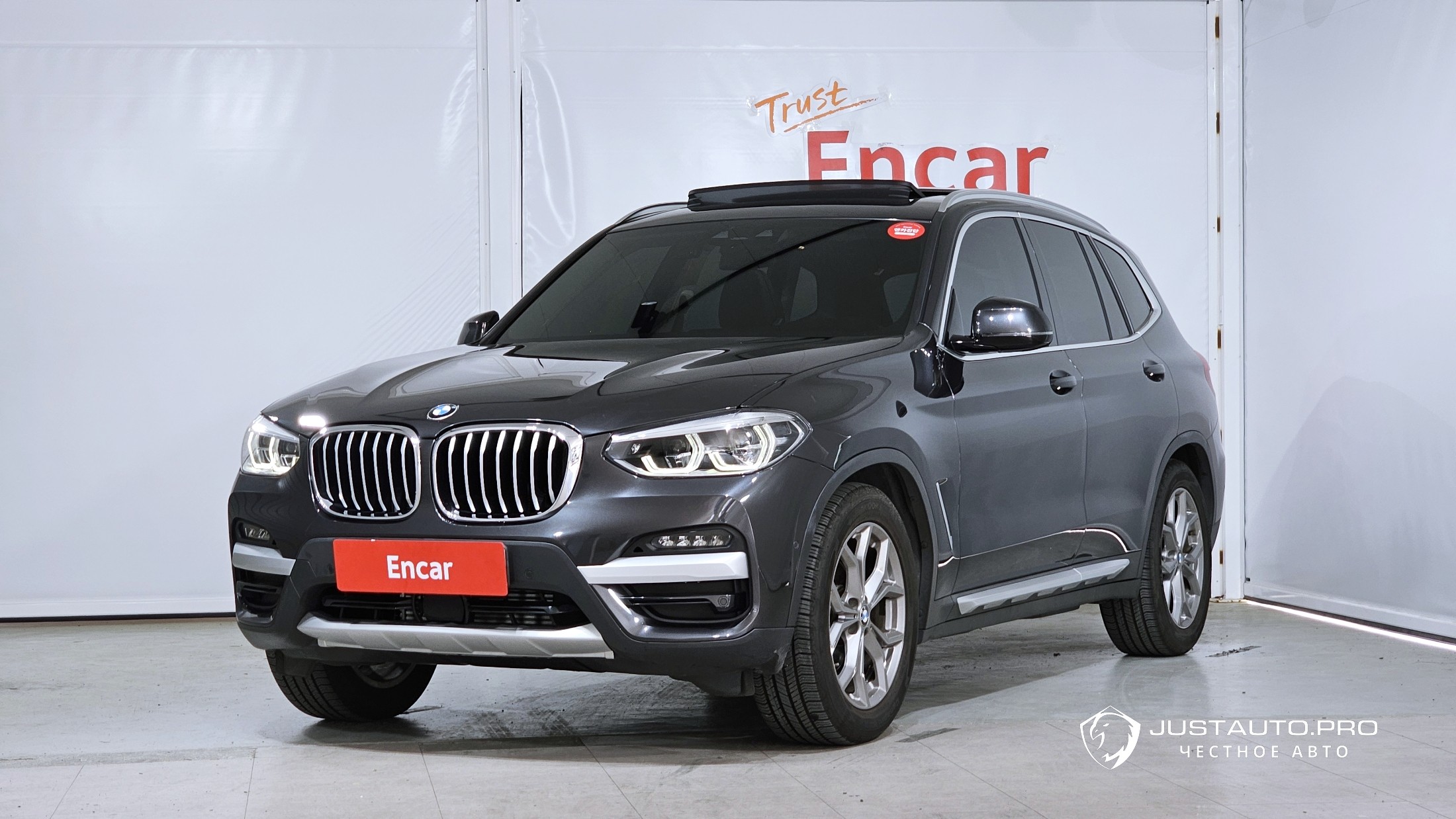 Автомобиль BMW X3