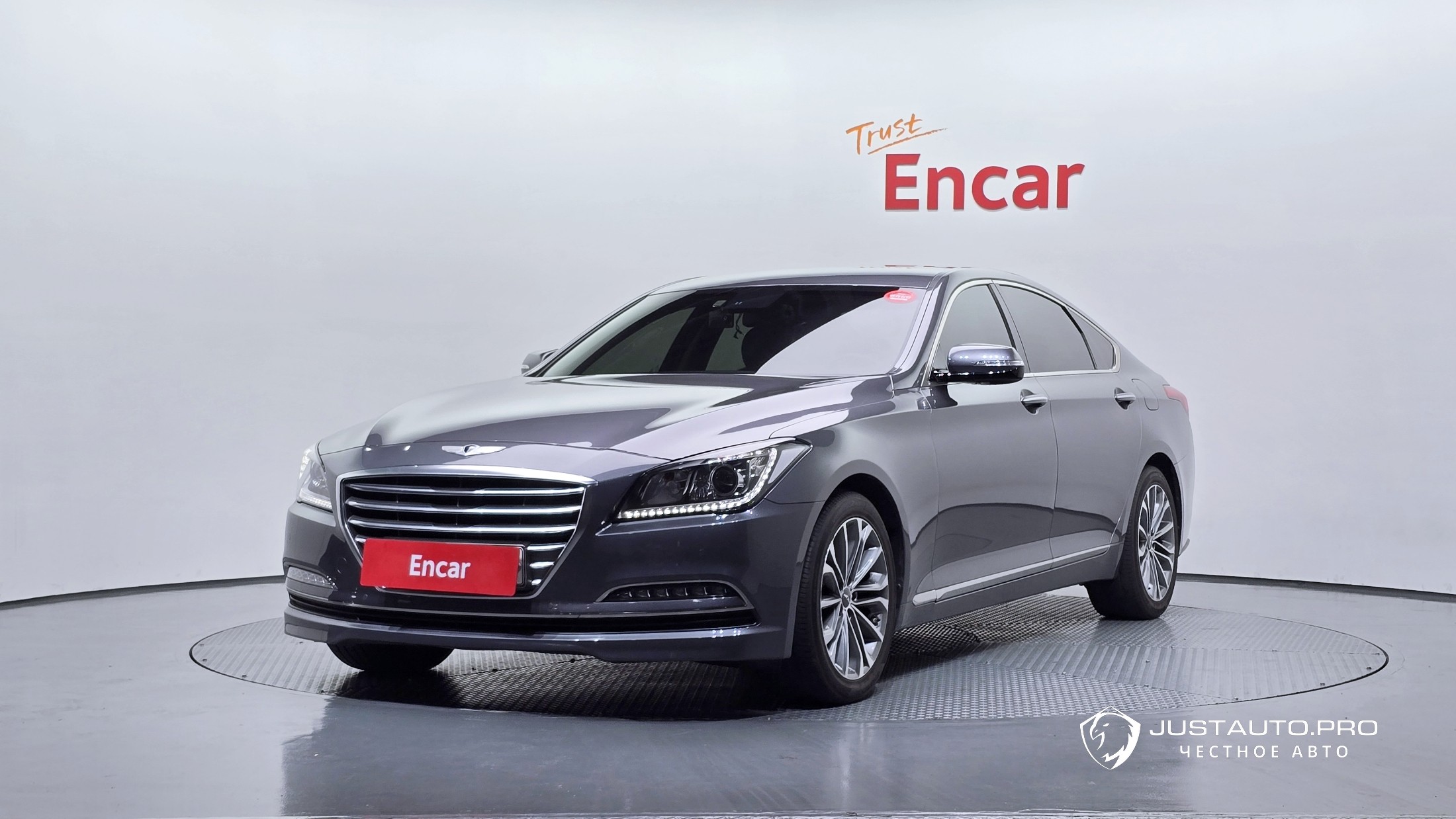 Автомобиль Hyundai Genesis