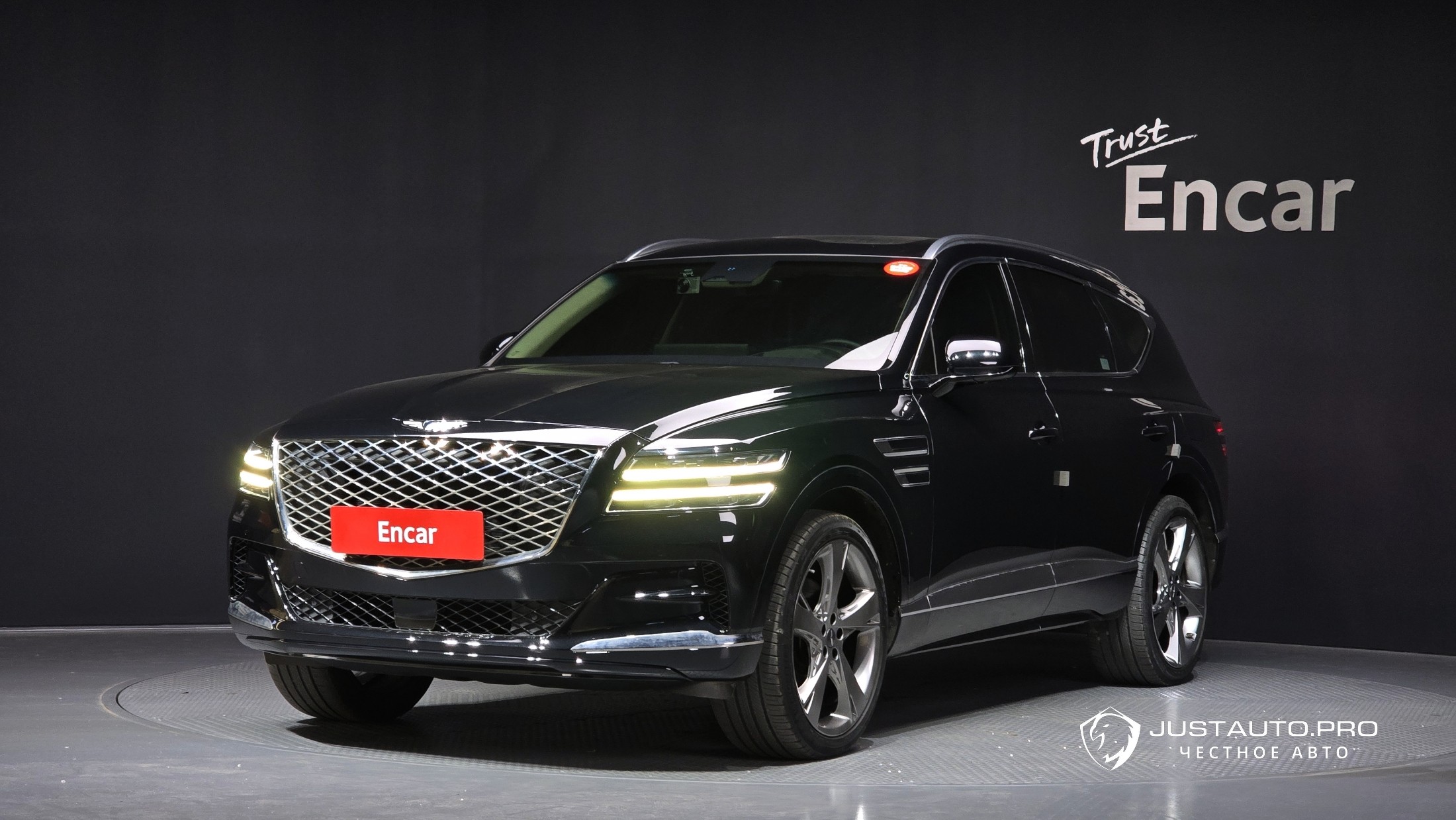 Автомобиль Genesis GV80