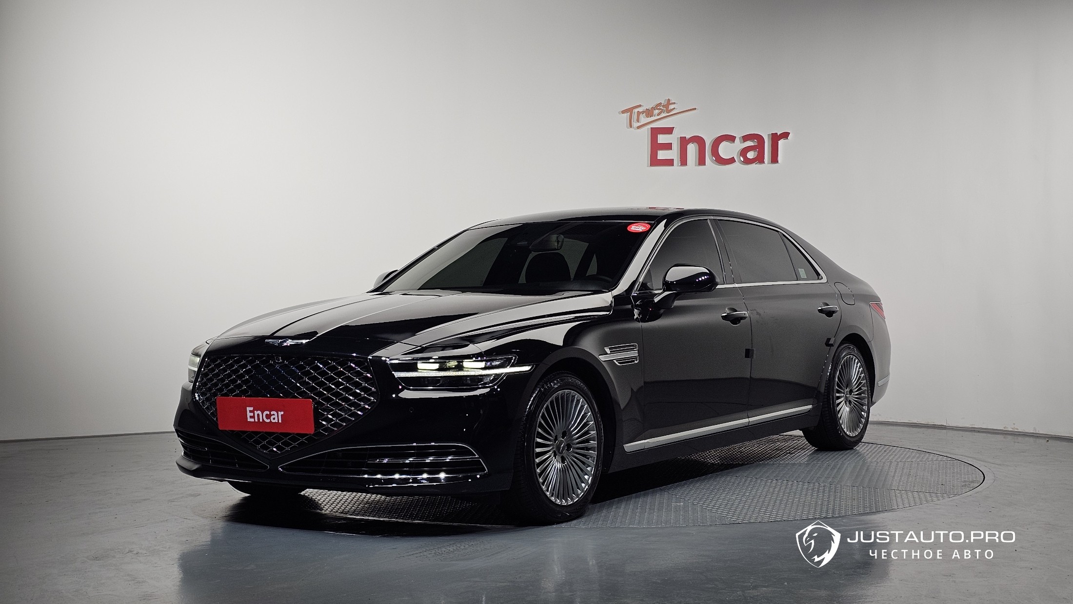 Автомобиль Genesis G90