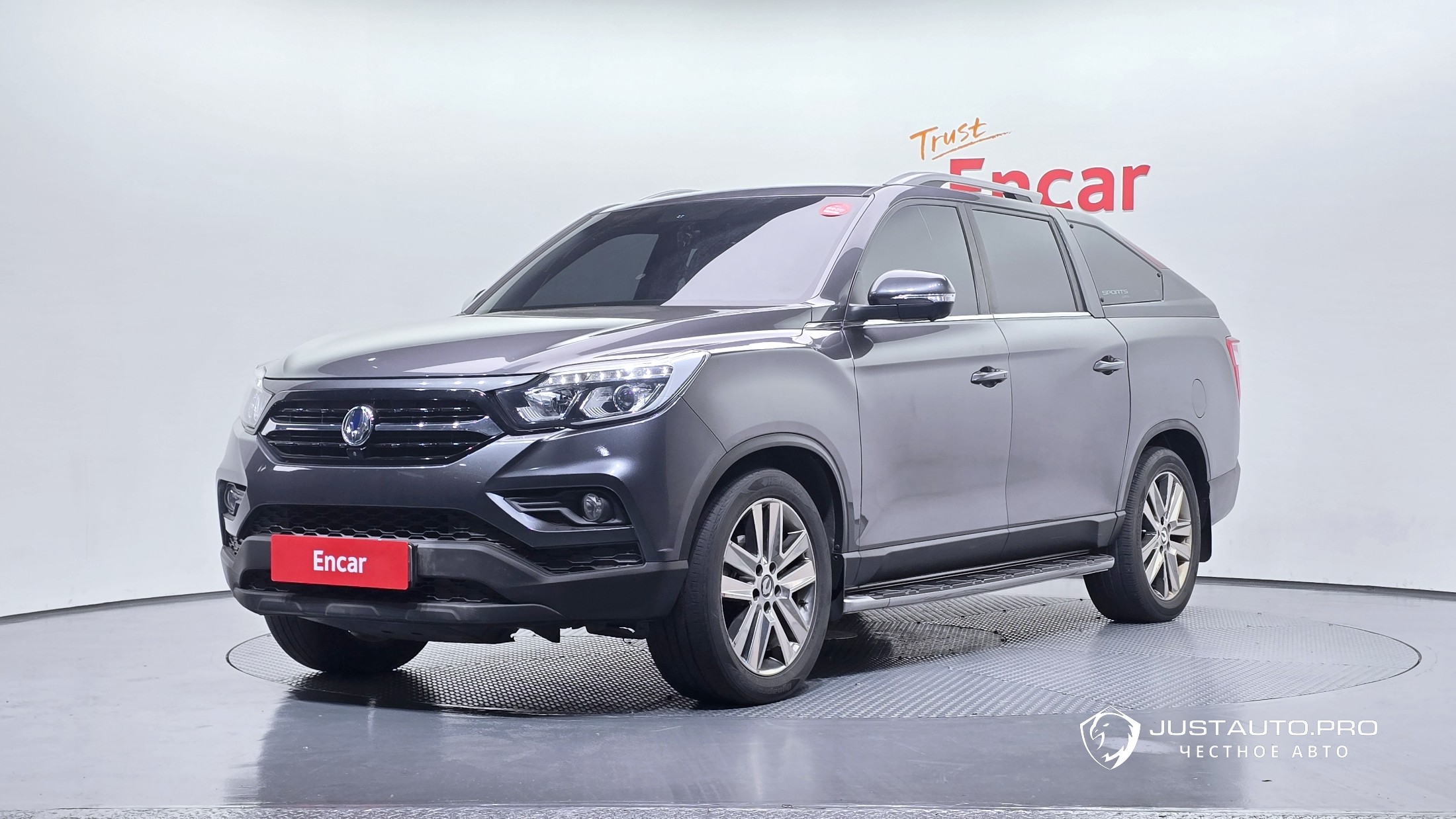 Автомобиль KG_Mobility_Ssangyong Rexton