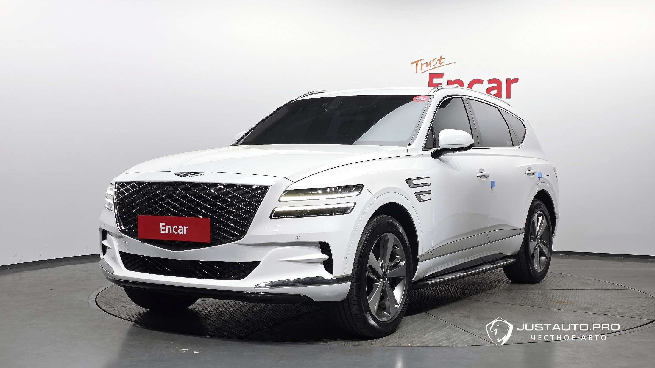 Автомобиль Genesis GV80