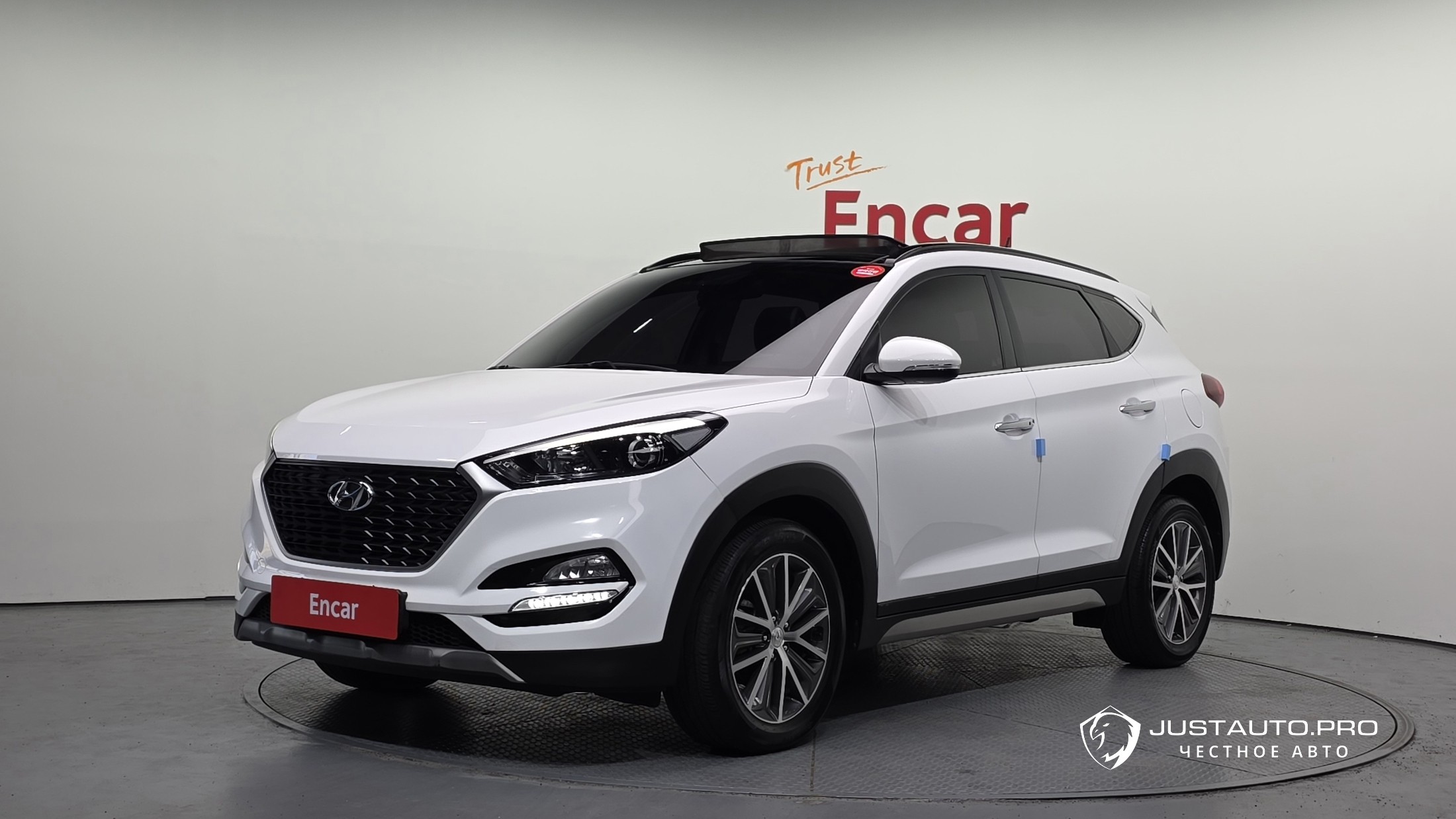 Автомобиль Hyundai Tucson