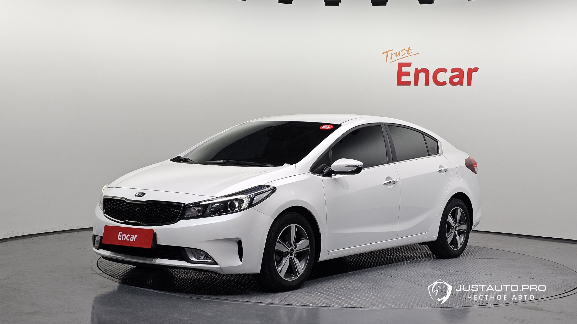 Автомобиль Kia K3