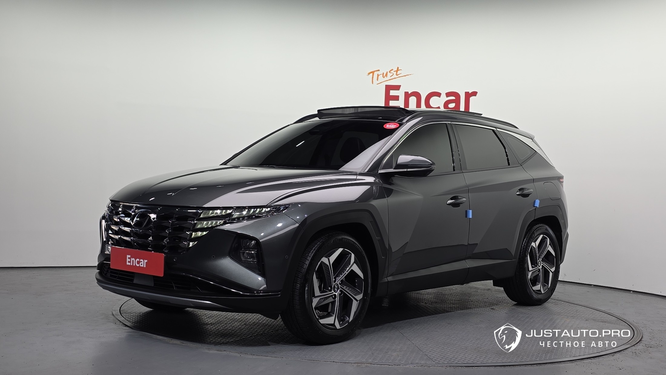 Автомобиль Hyundai Tucson
