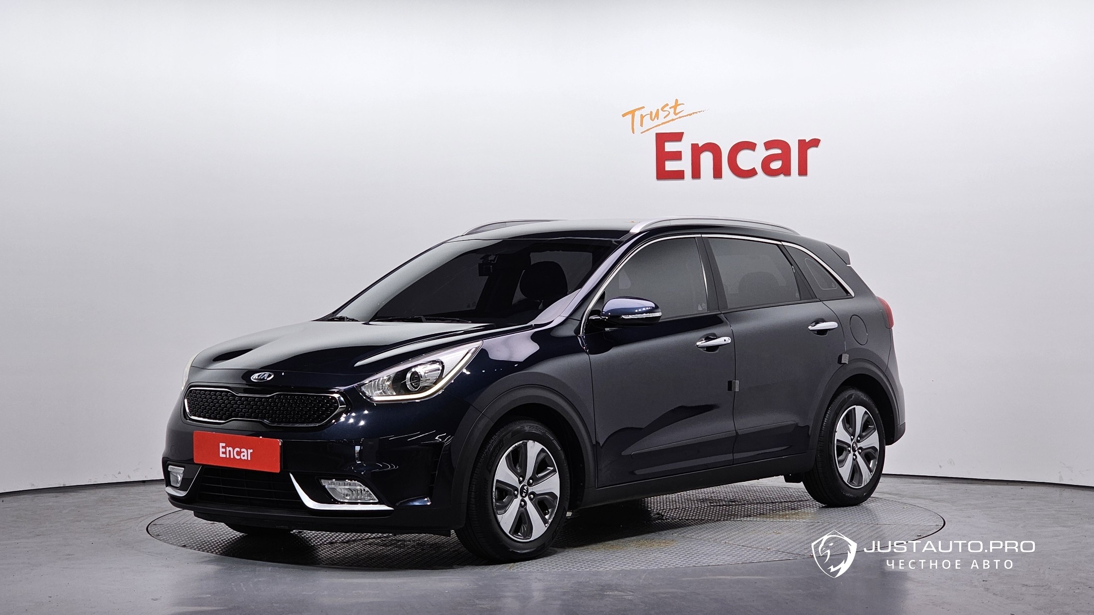 Автомобиль Kia Niro