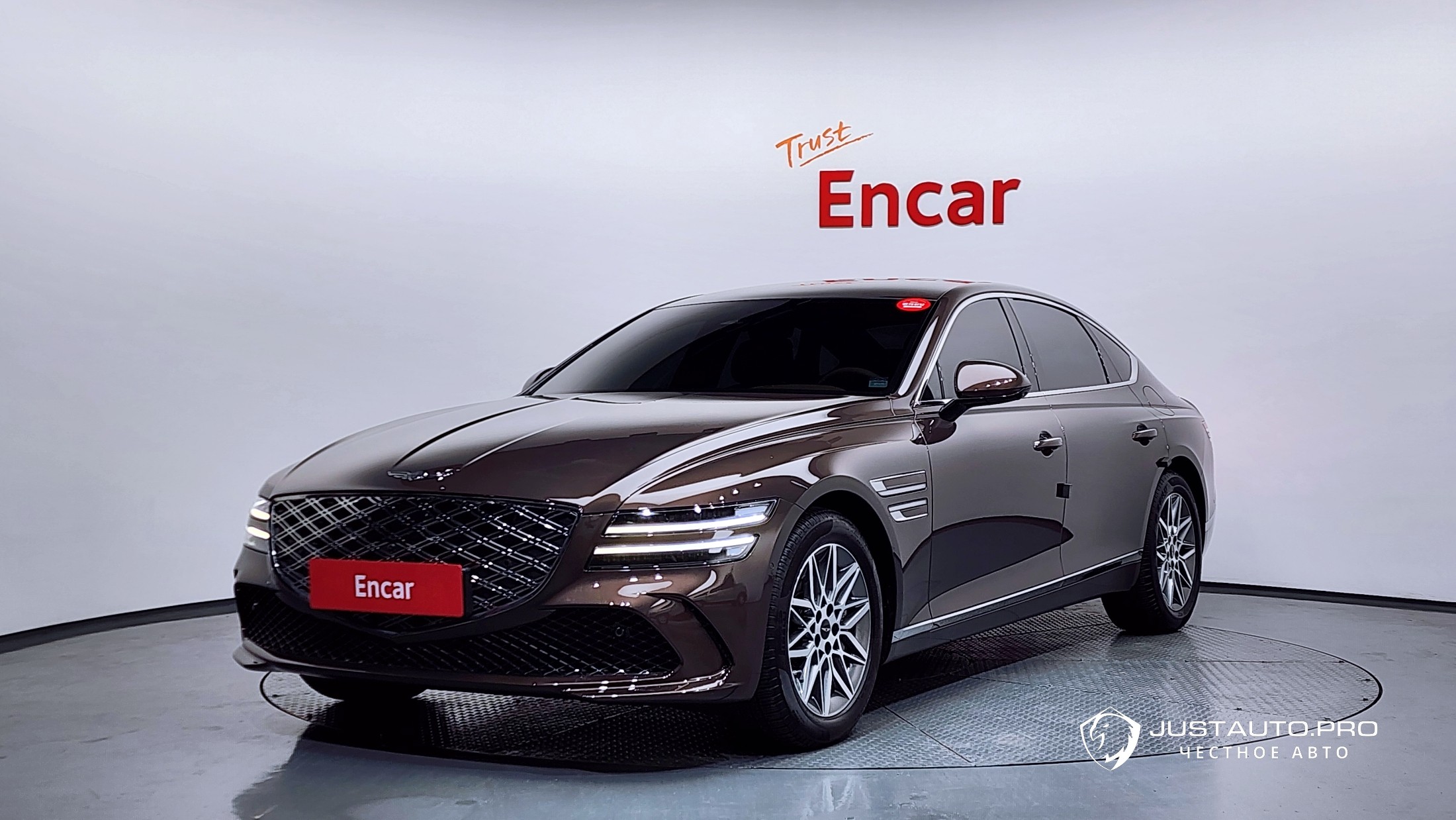 Автомобиль Genesis G80