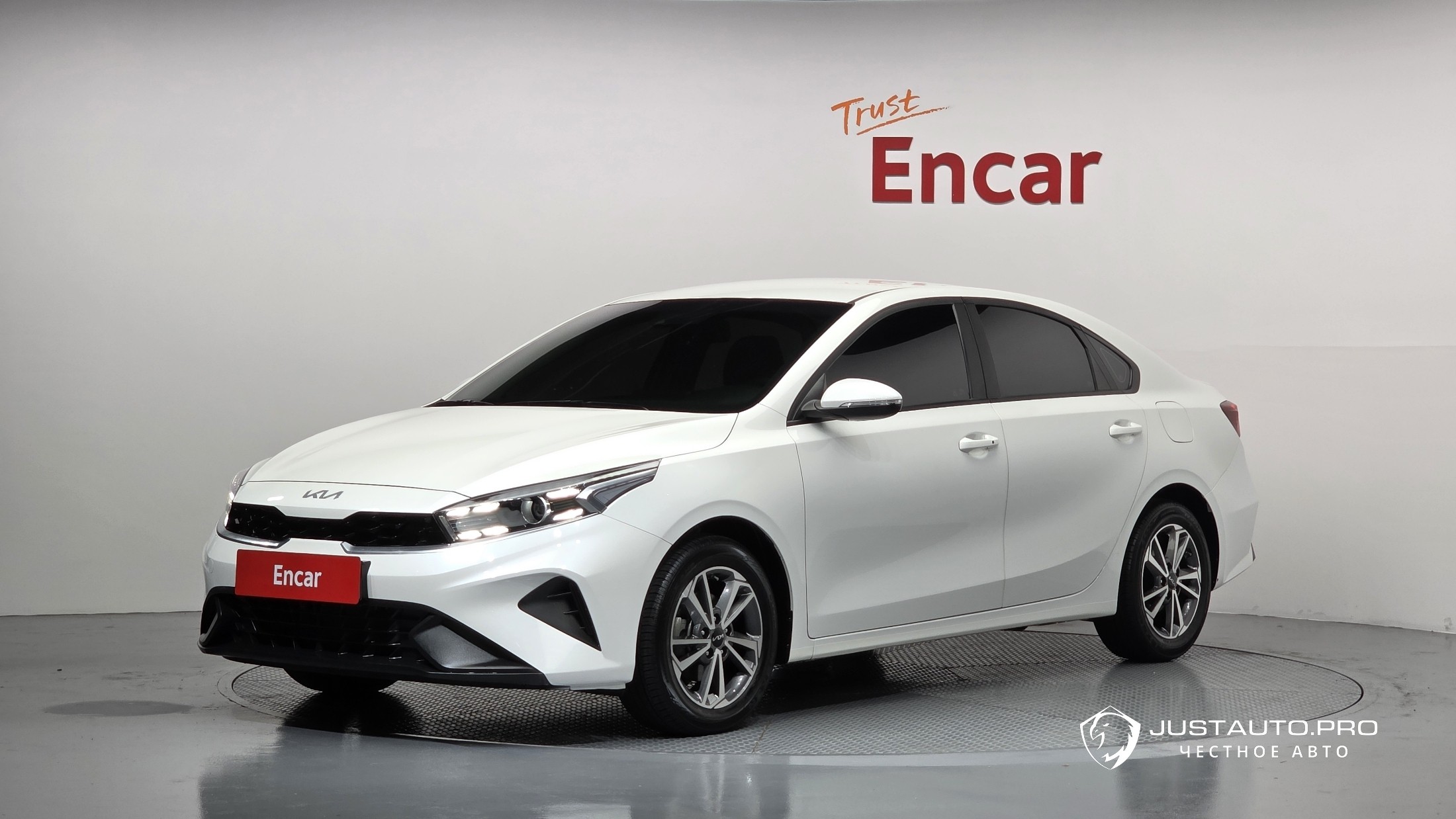 Автомобиль Kia K3