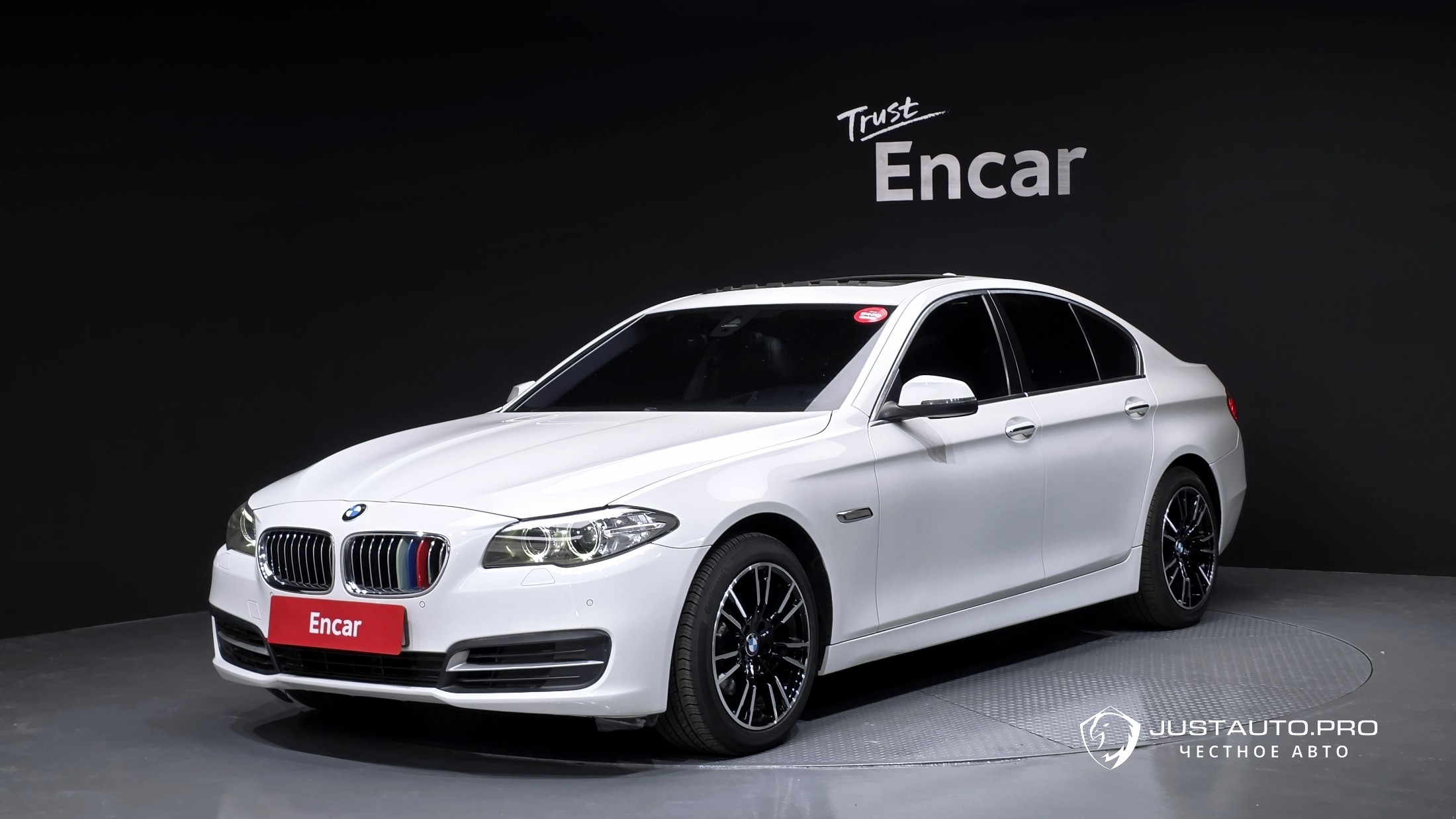 Автомобиль BMW 5-Series