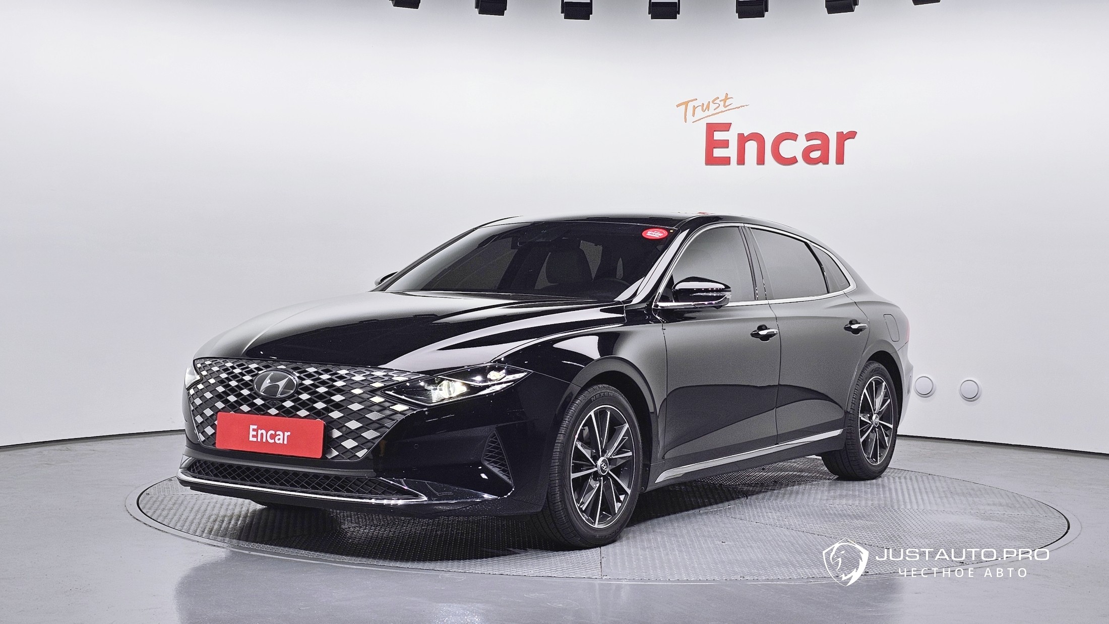 Автомобиль Hyundai Grandeur