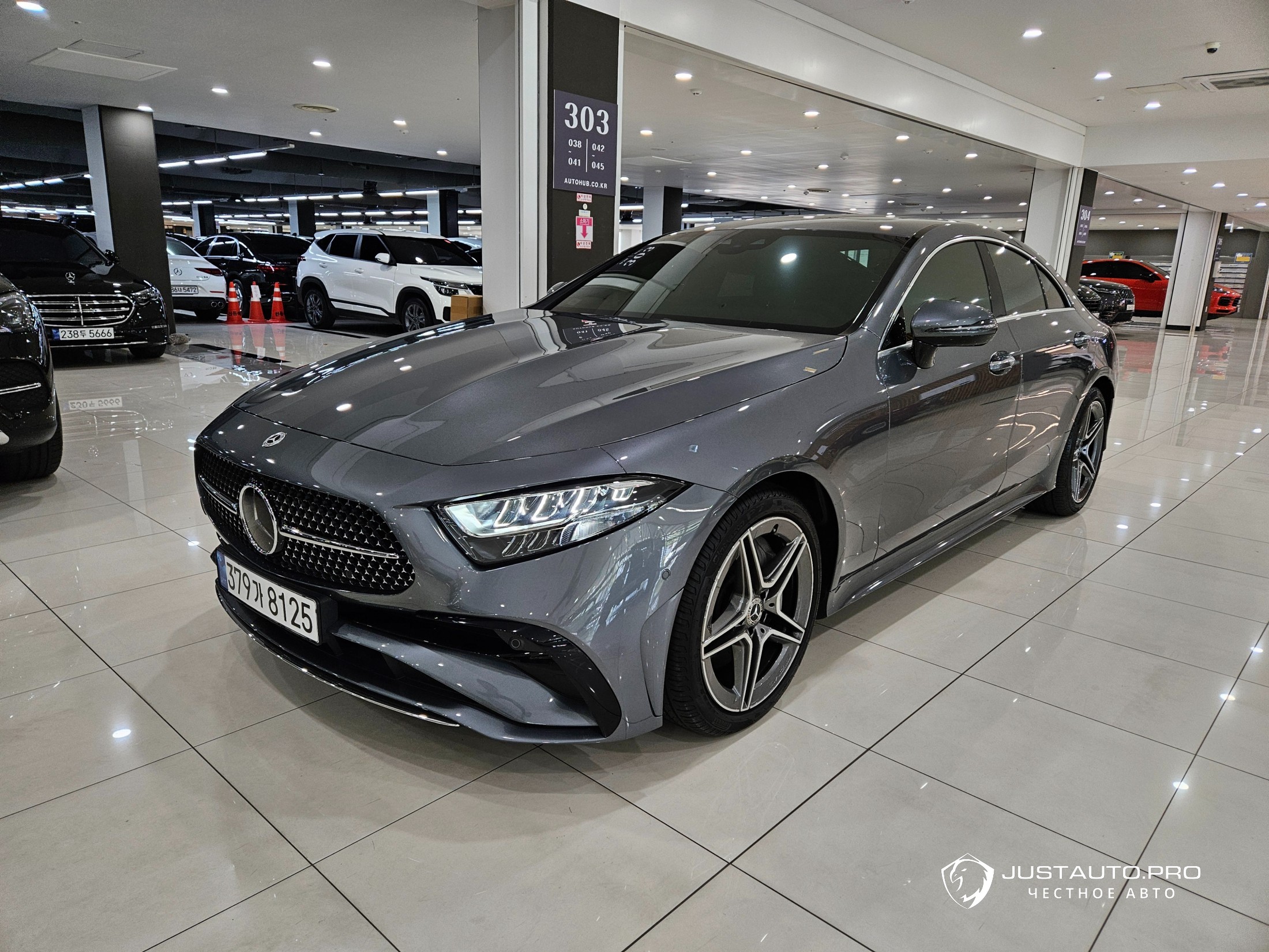 Автомобиль Mercedes-Benz CLS-Class