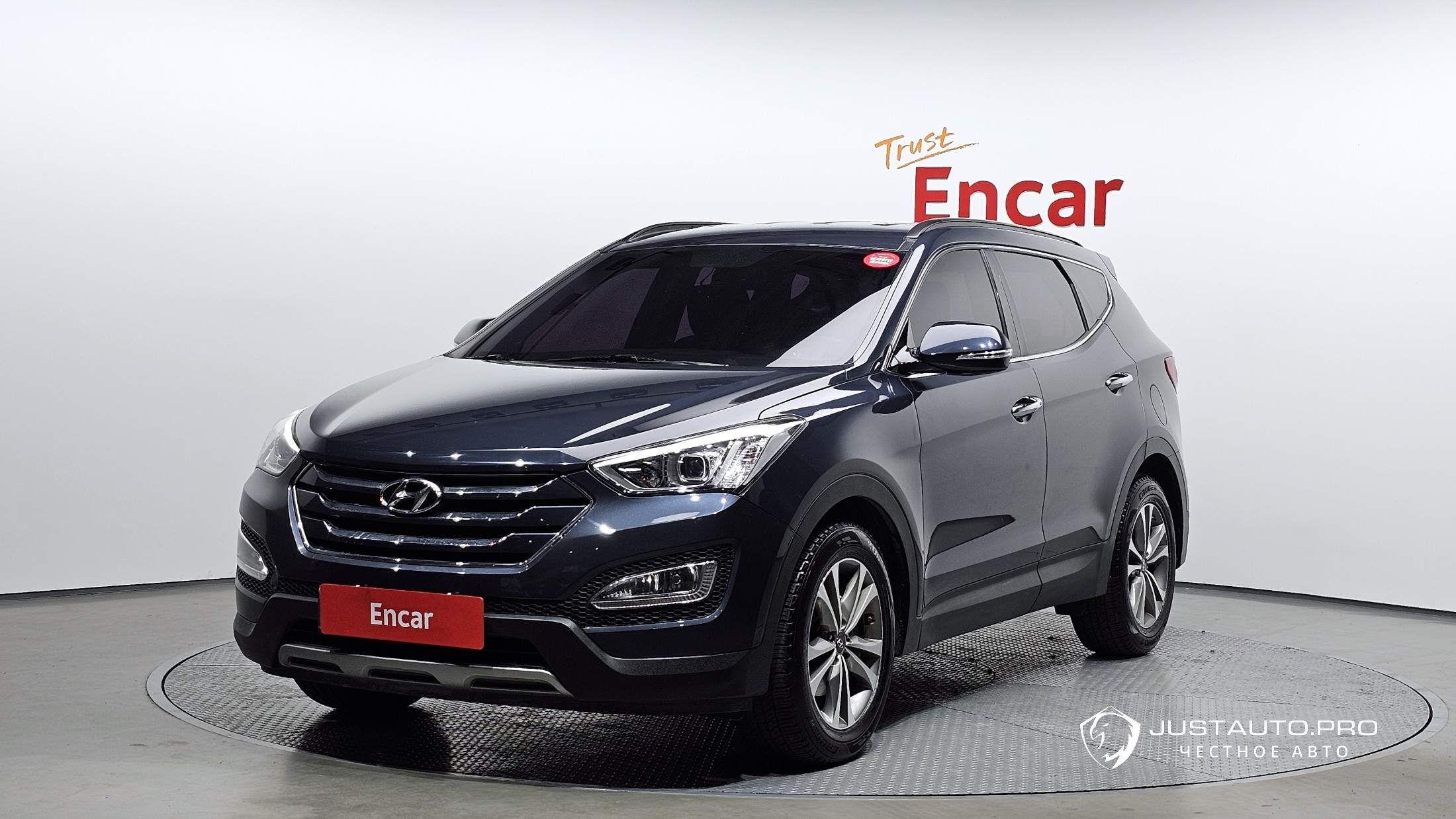 Автомобиль Hyundai Santafe