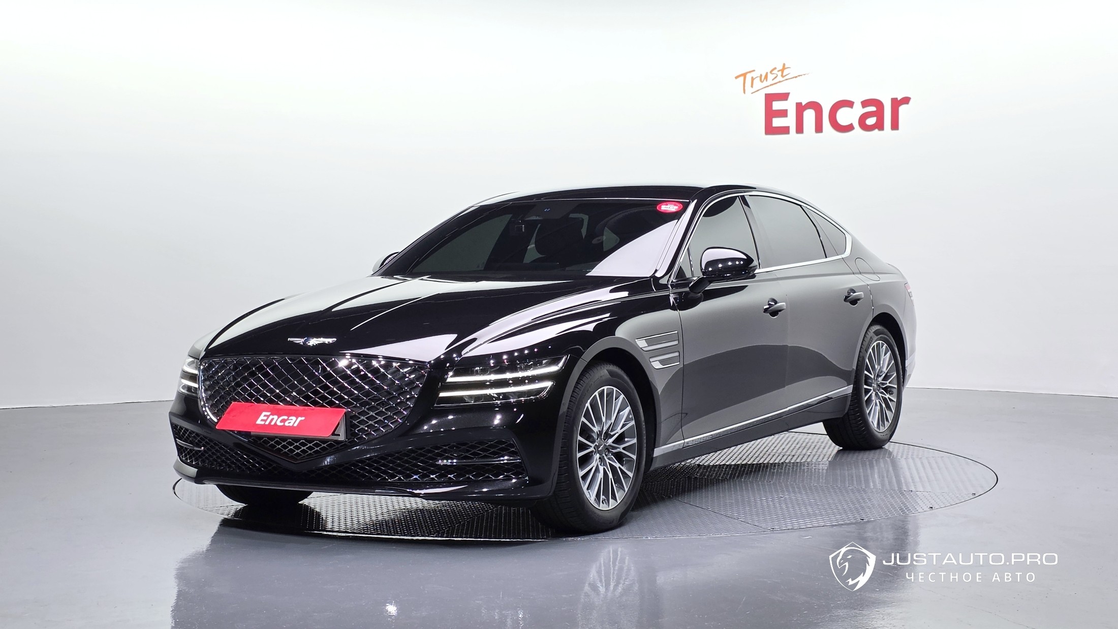 Автомобиль Genesis G80