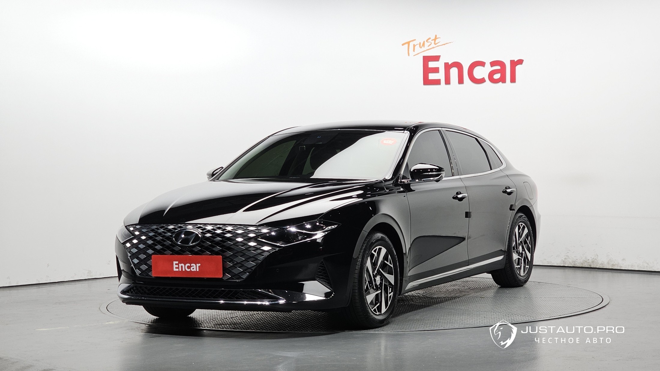 Автомобиль Hyundai Grandeur