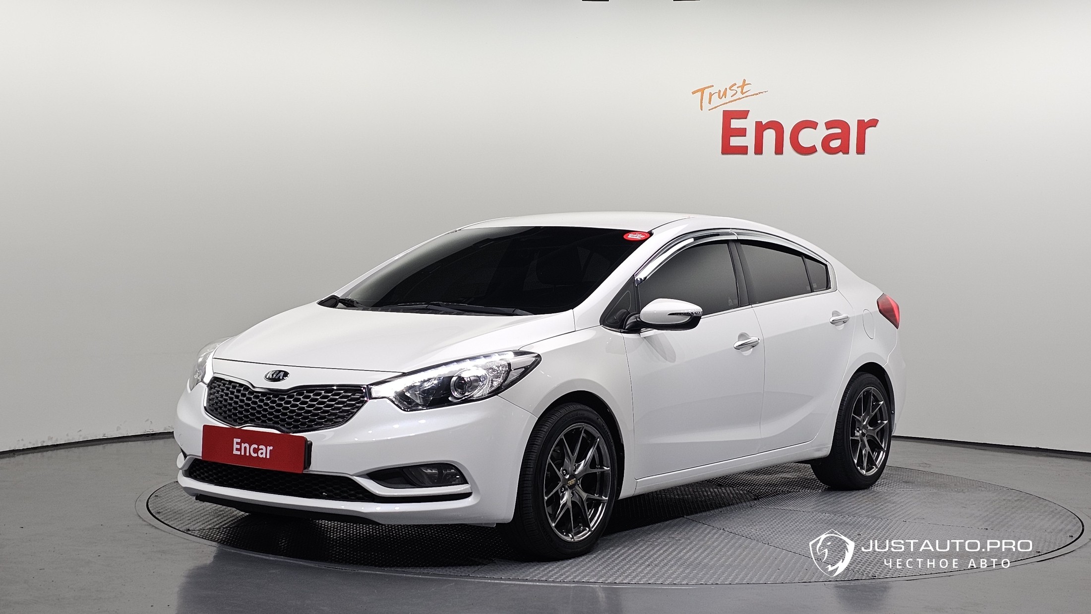 Автомобиль Kia K3