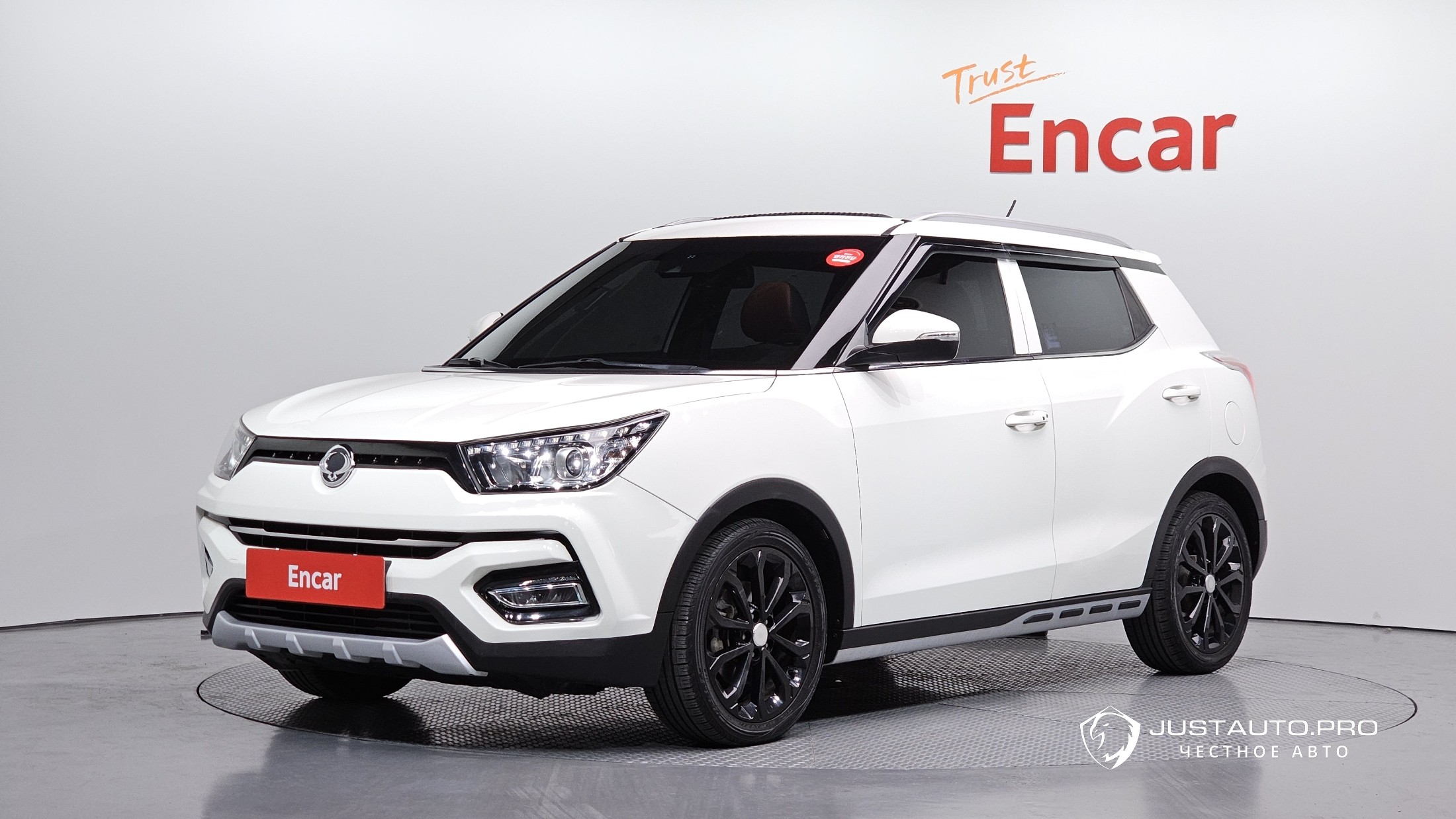 Автомобиль KG_Mobility_Ssangyong TIBOLI