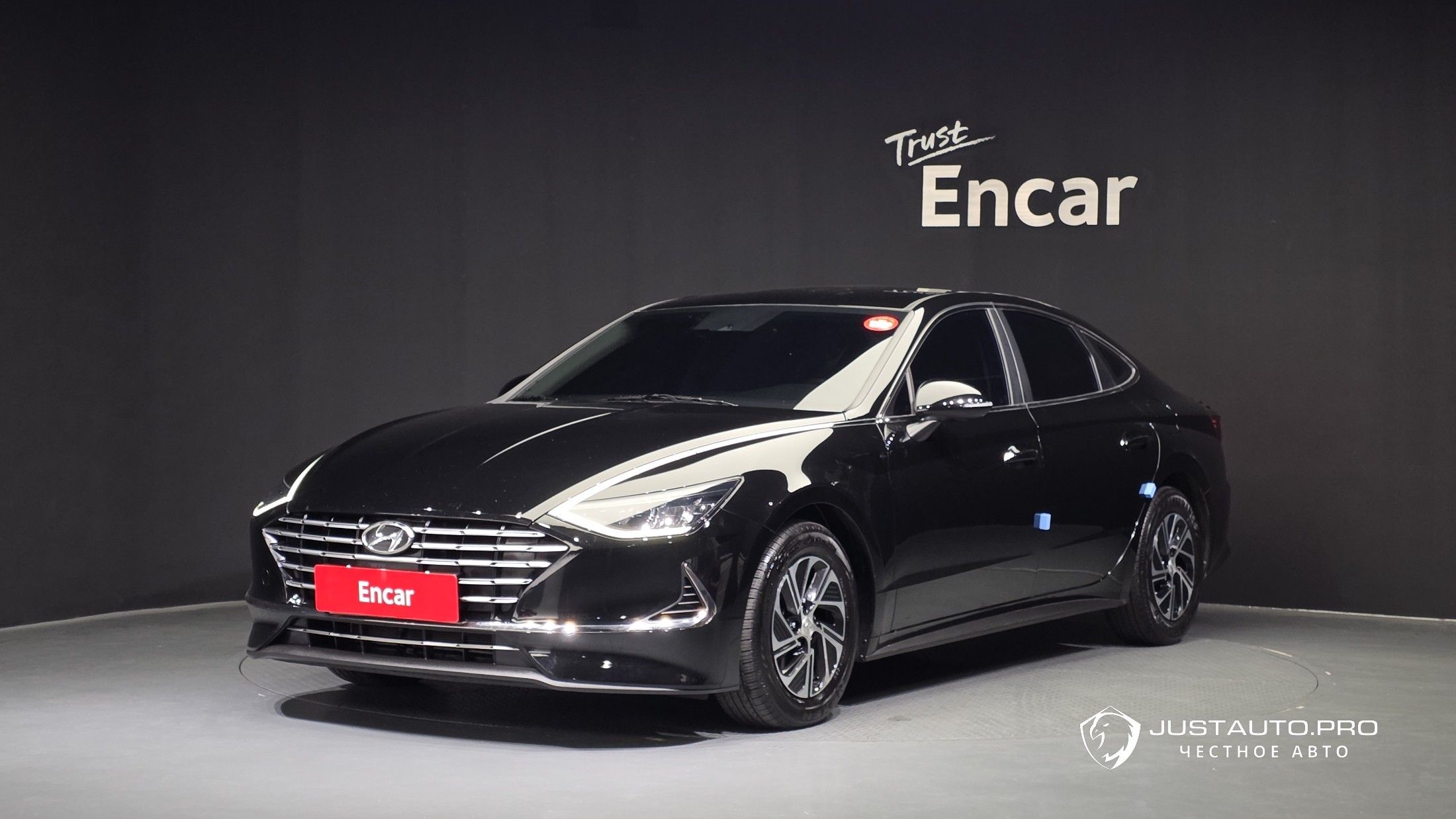Автомобиль Hyundai Sonata